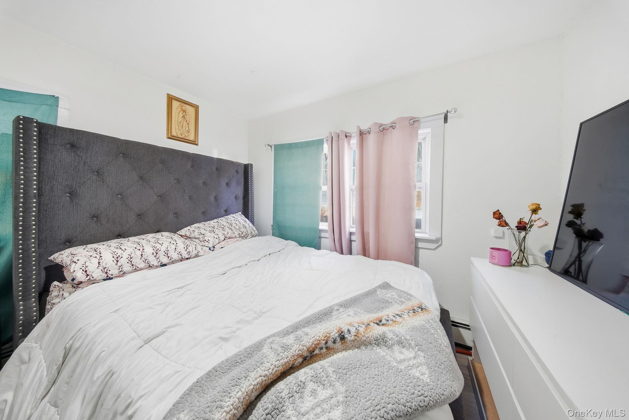 #16 photo, 4 Old Road, Cuddebackville , NY 12729