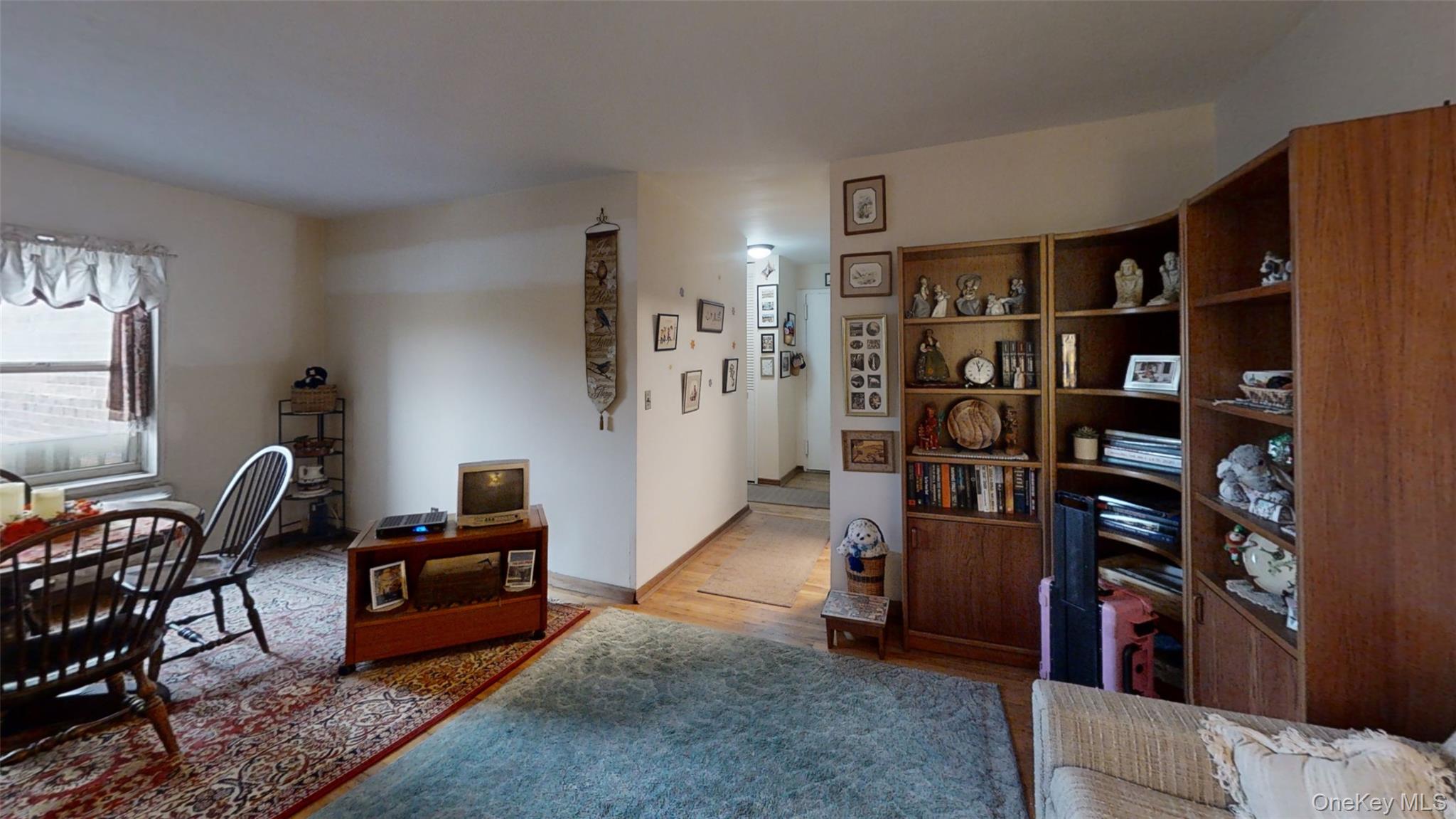 #1 photo, 415 Gramatan Avenue, Fleetwood , NY 10552