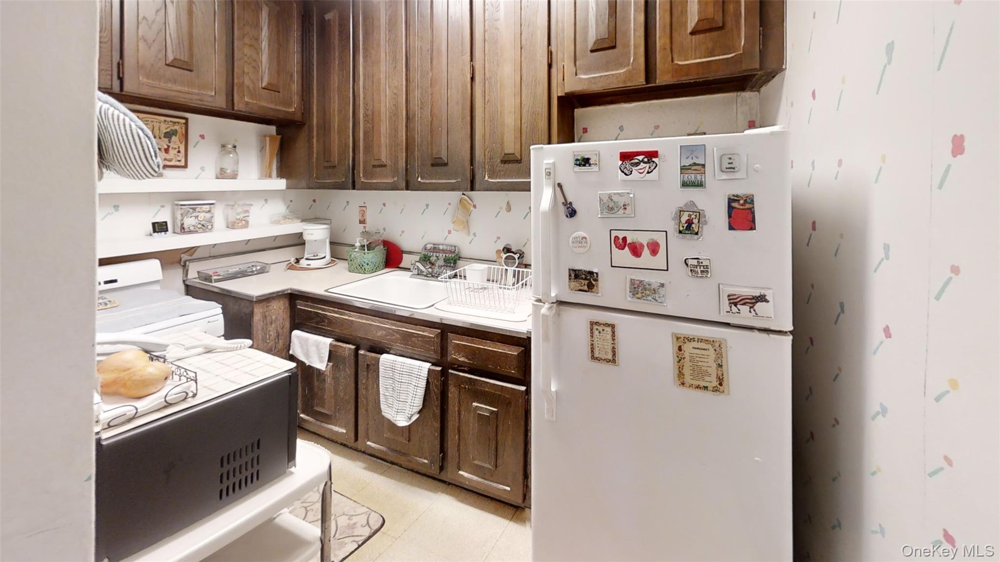 #3 photo, 415 Gramatan Avenue, Fleetwood , NY 10552