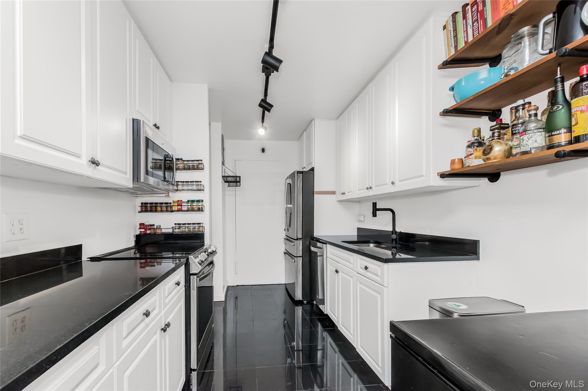 #6 photo, 2500 Johnson Avenue, ब्रोंक्स Bronx , NY 10463