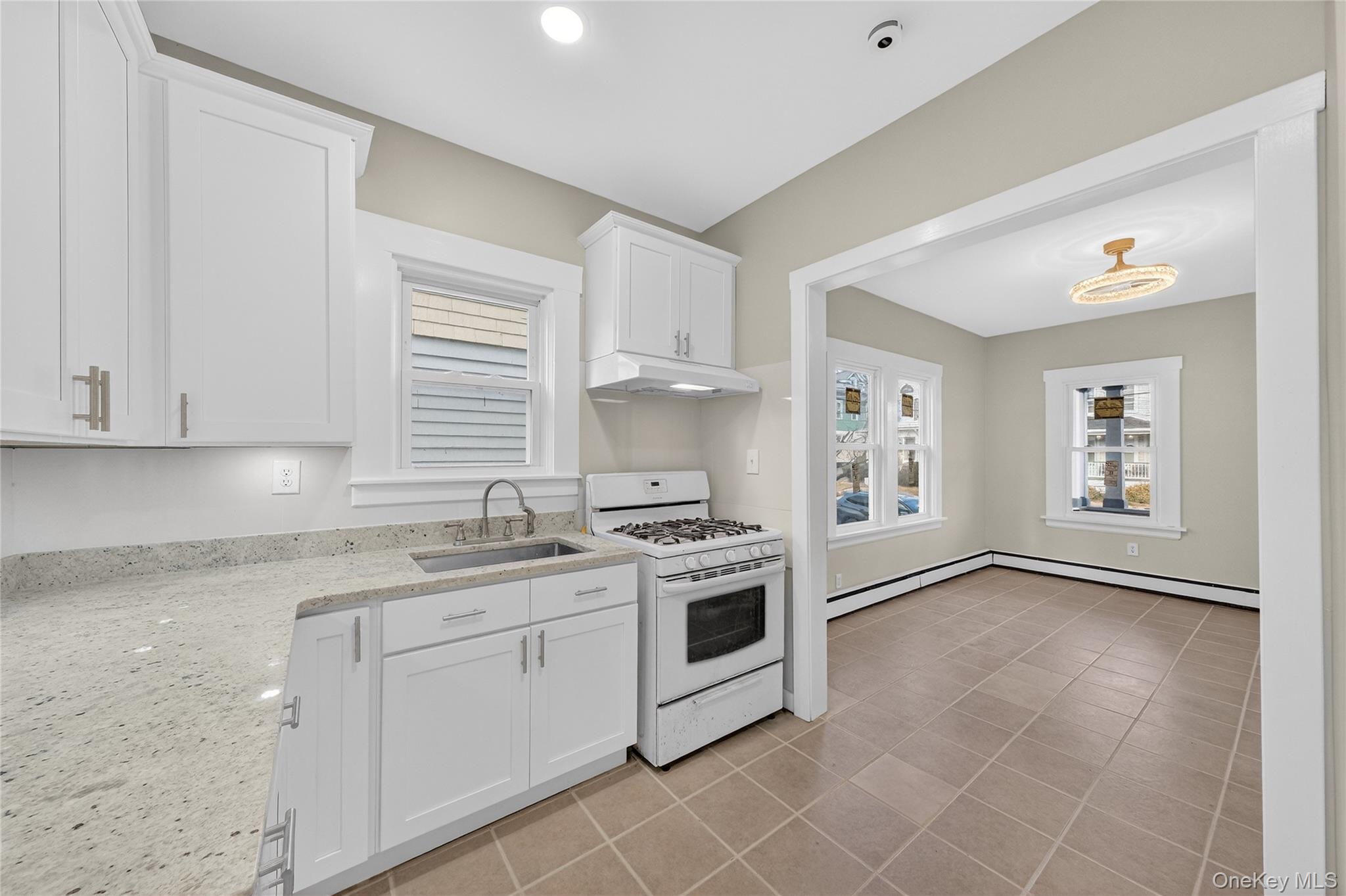 #17 photo, 13 Poplar Street, Newburgh , NY 12550