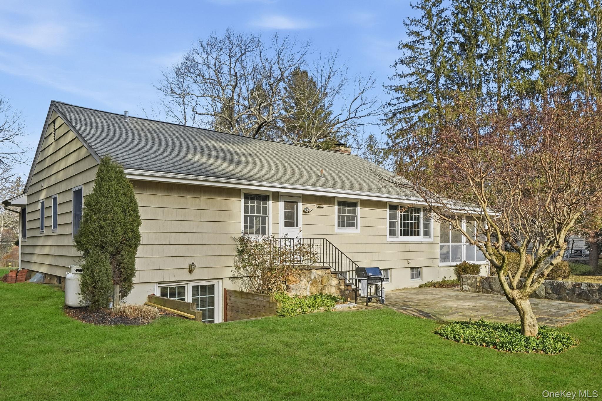 #19 photo, 34 Sunrise Avenue, Katonah , NY 10536