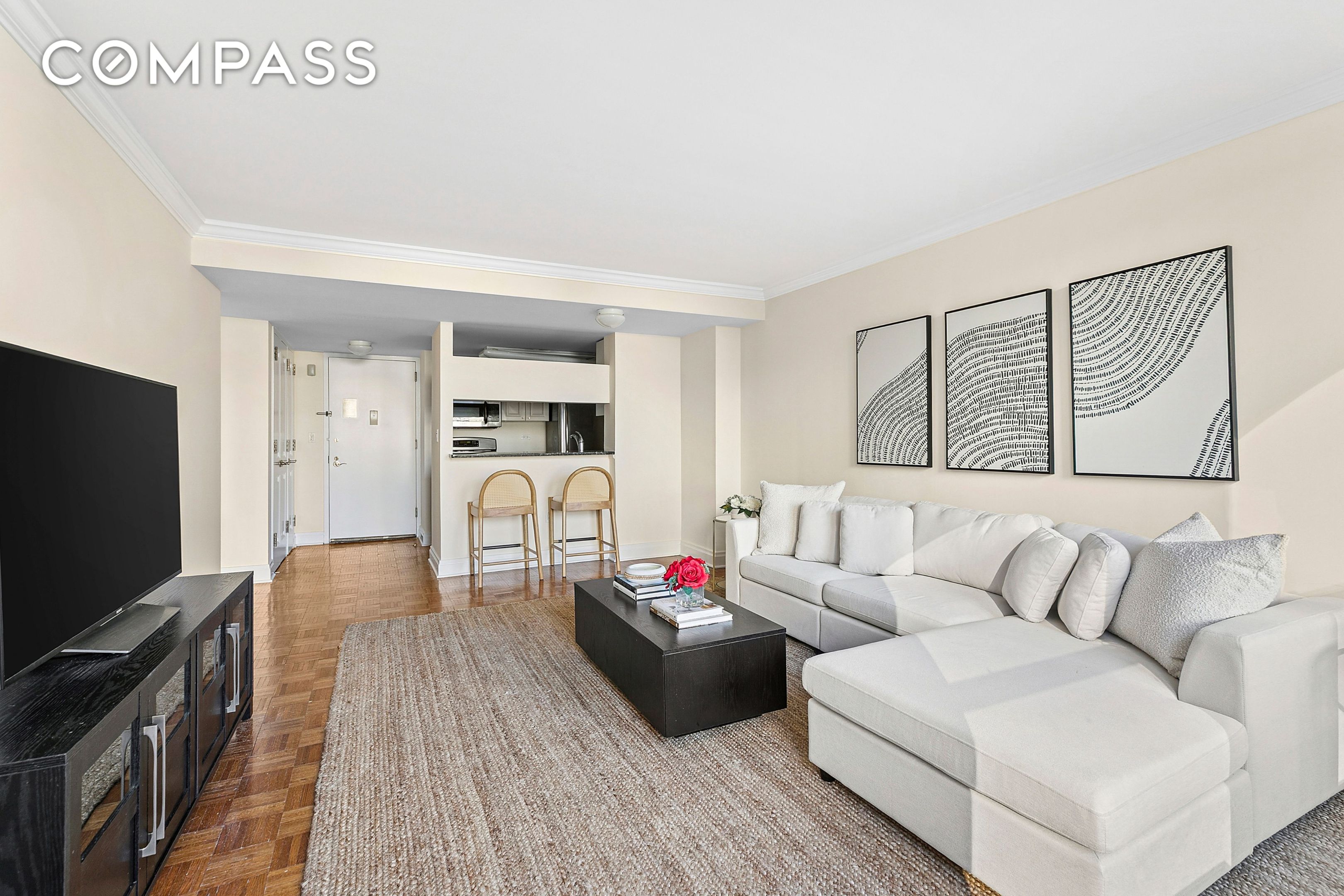 #3 photo, 350 E 82nd Street, मैनहटन Upper East Side , NY 10028