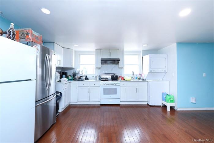 #5 photo, 243 Wyona Street, Brooklyn , NY 11207