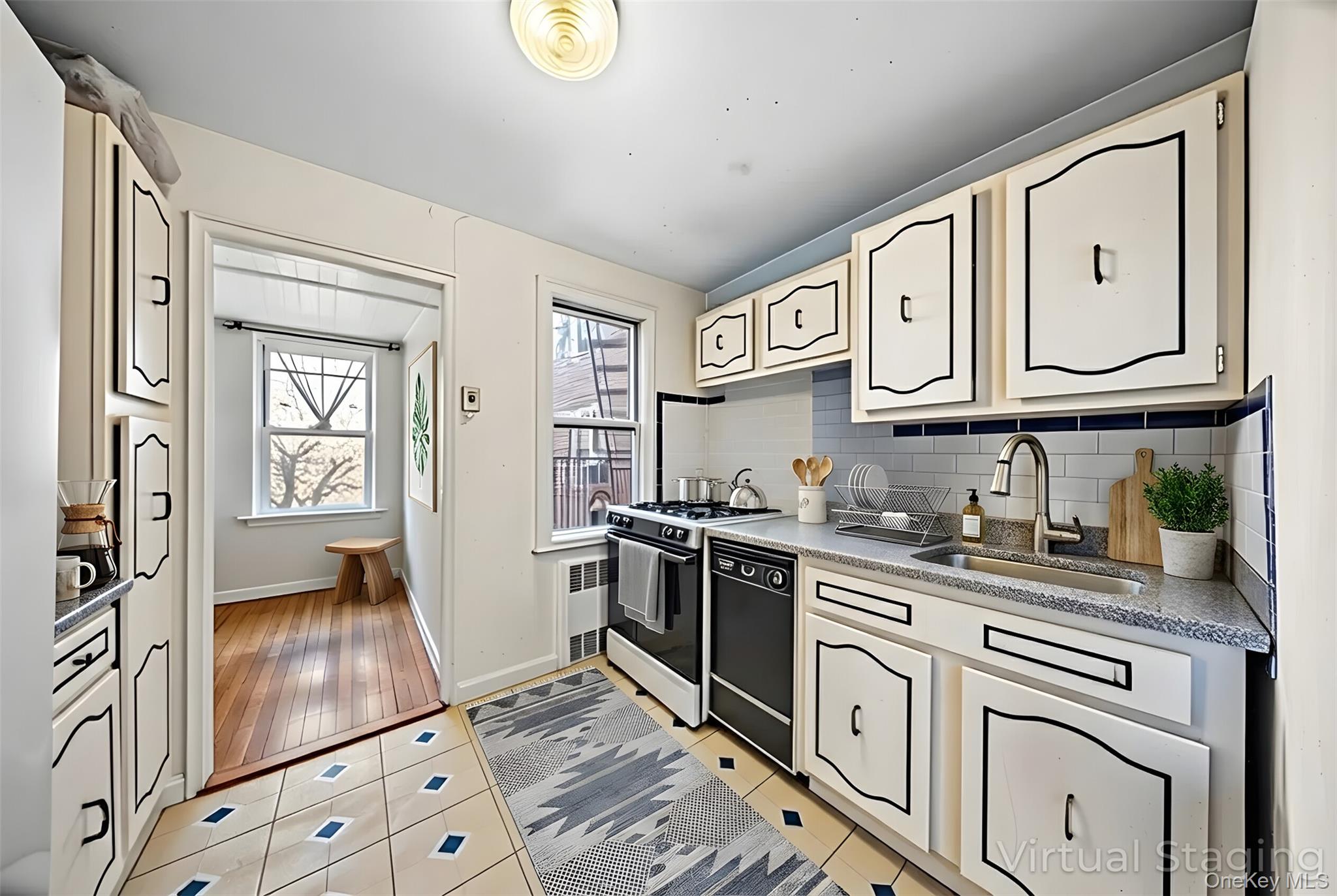 #12 photo, 105-25 67th Road, Forest Hills , NY 11375