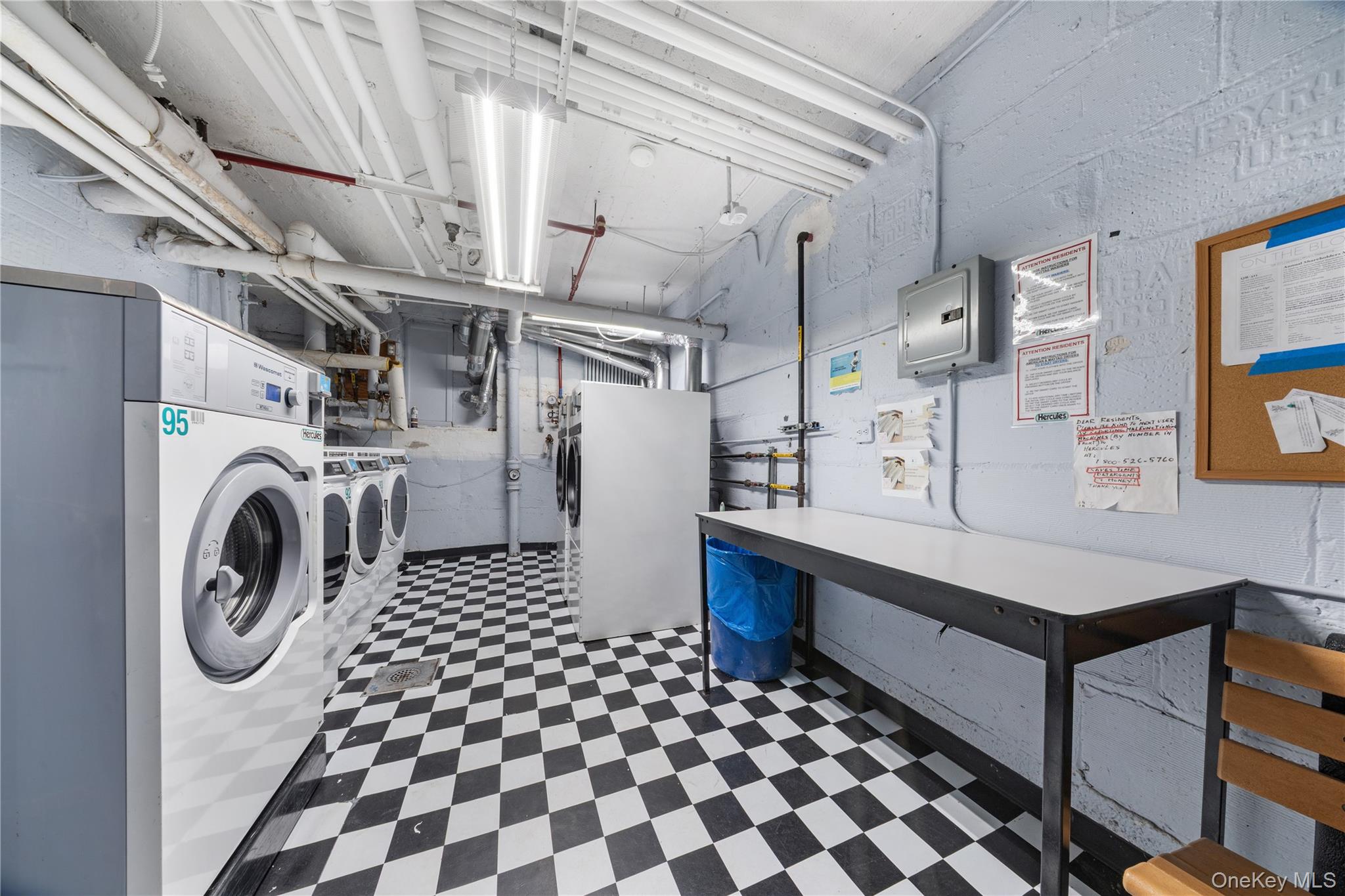 #18 photo, 105-25 67th Road, Forest Hills , NY 11375