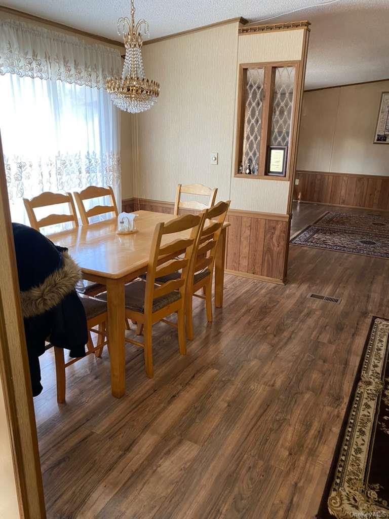 #14 photo, 10 Dartmouth Court, 뉴욕주 Fallsburg , NY 12759