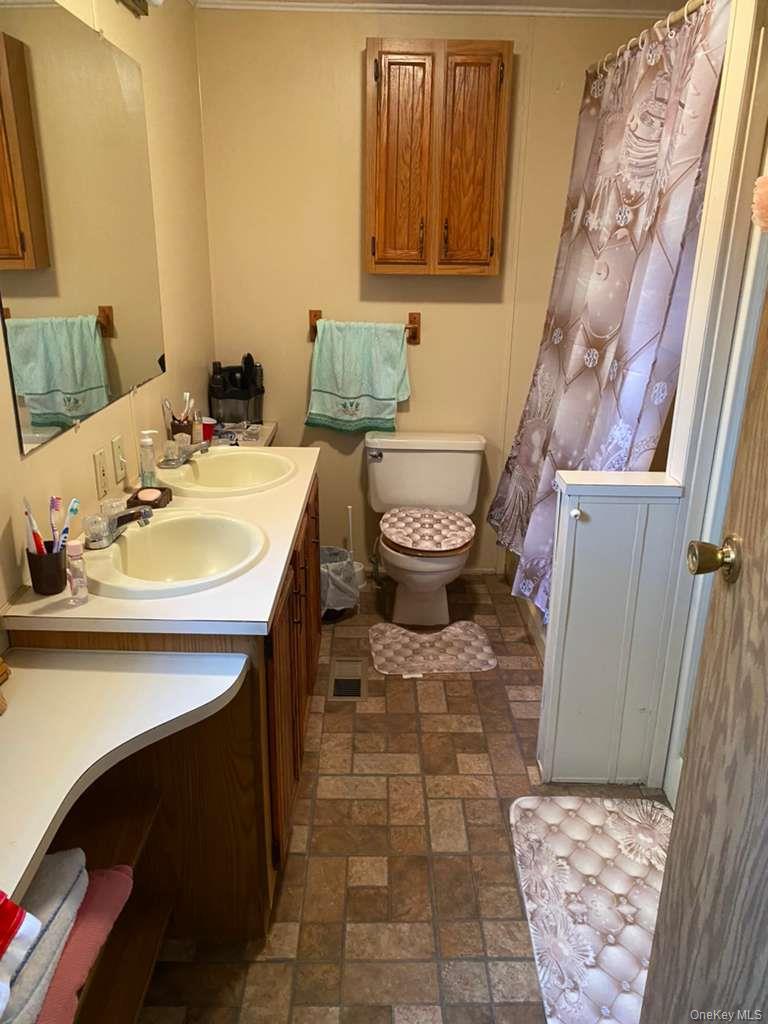 #6 photo, 10 Dartmouth Court, 뉴욕주 Fallsburg , NY 12759