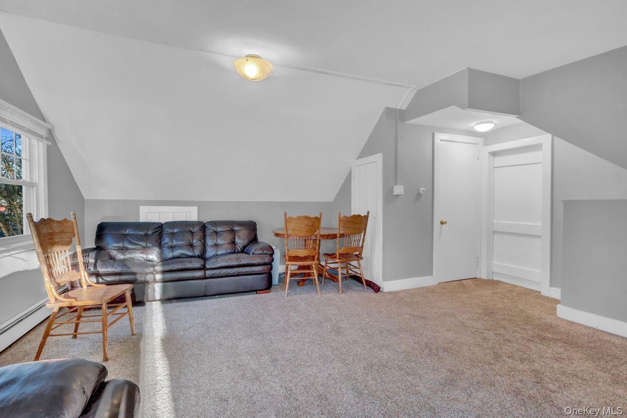 #11 photo, 10 Eastport Manor Road, Eastport , NY 11941