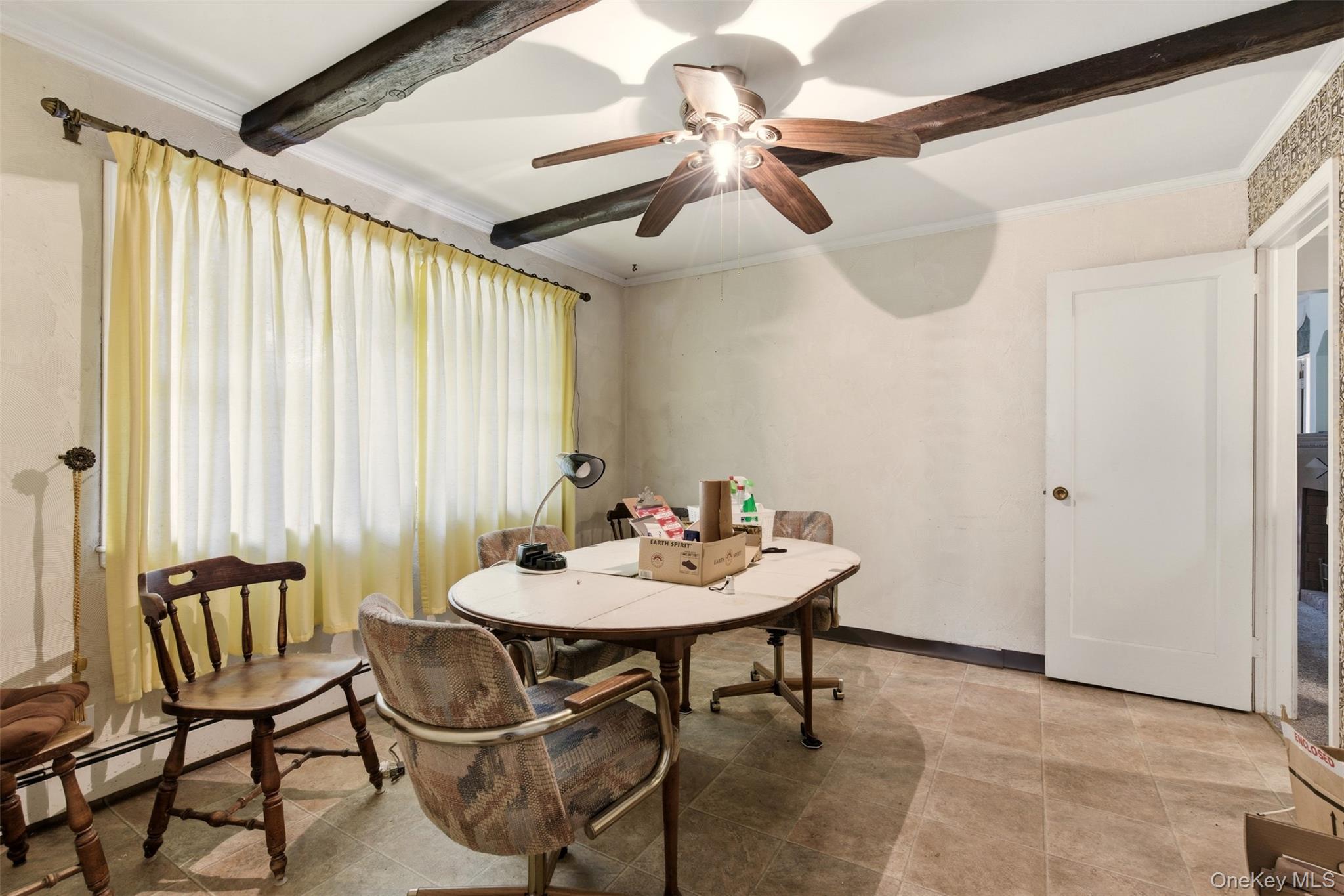 #8 photo, 2377 Stewart Avenue, Нассау ‖ Westbury , NY 11590