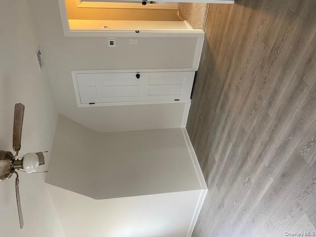 #14 photo, 12 Bayview Avenue, Нассау ‖ Bayville , NY 11709