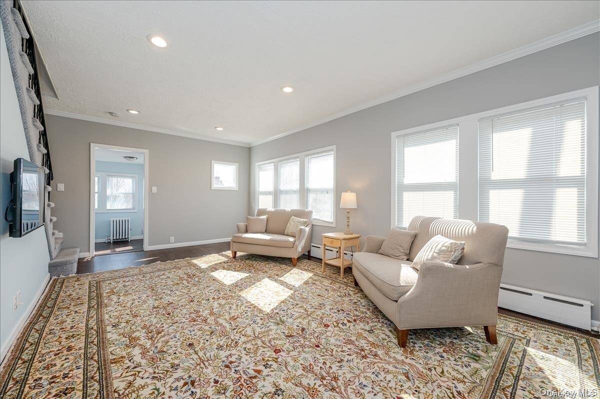 #3 photo, 311 E Market Street, Нассау ‖ Long Beach , NY 11561