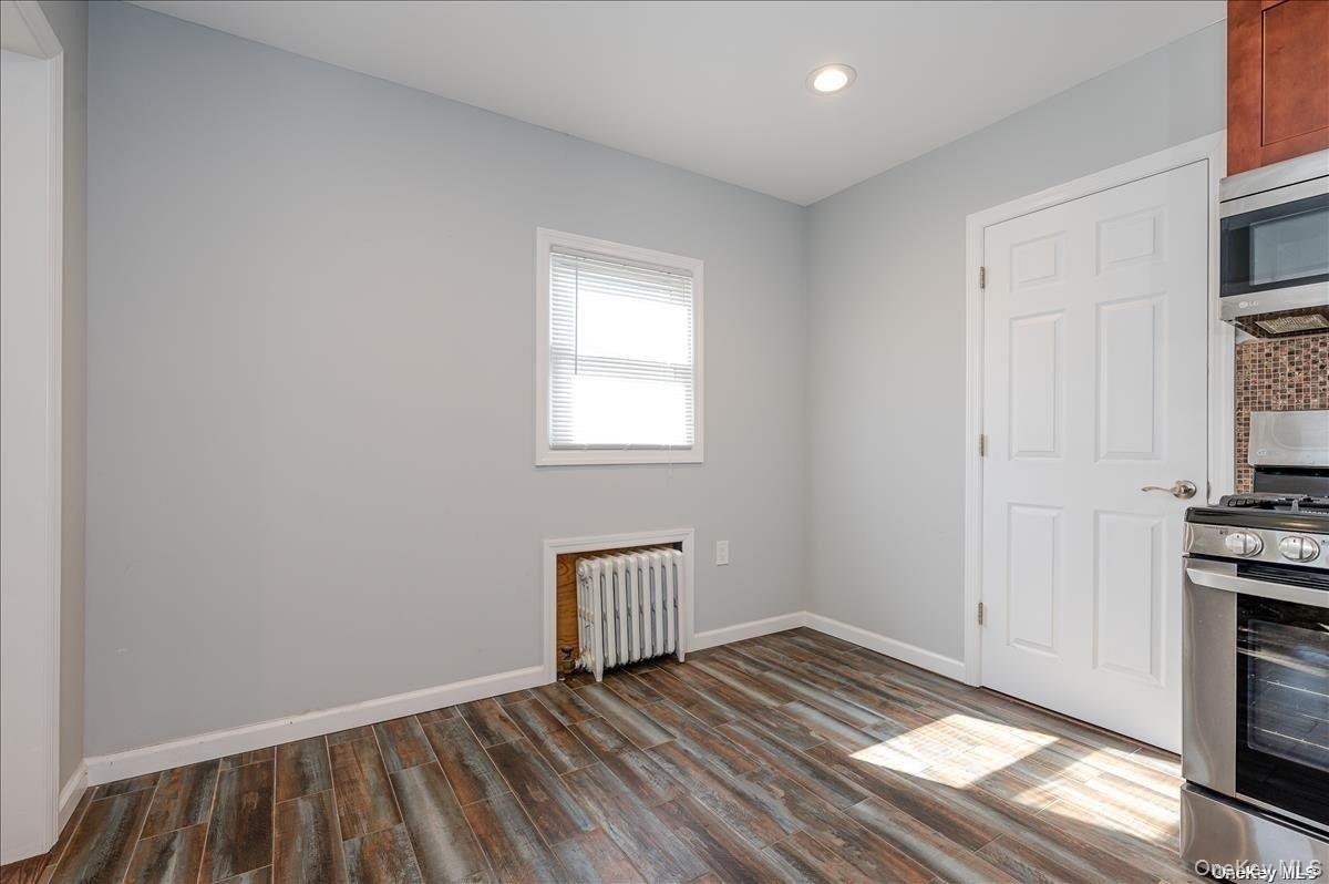 #8 photo, 311 E Market Street, Нассау ‖ Long Beach , NY 11561