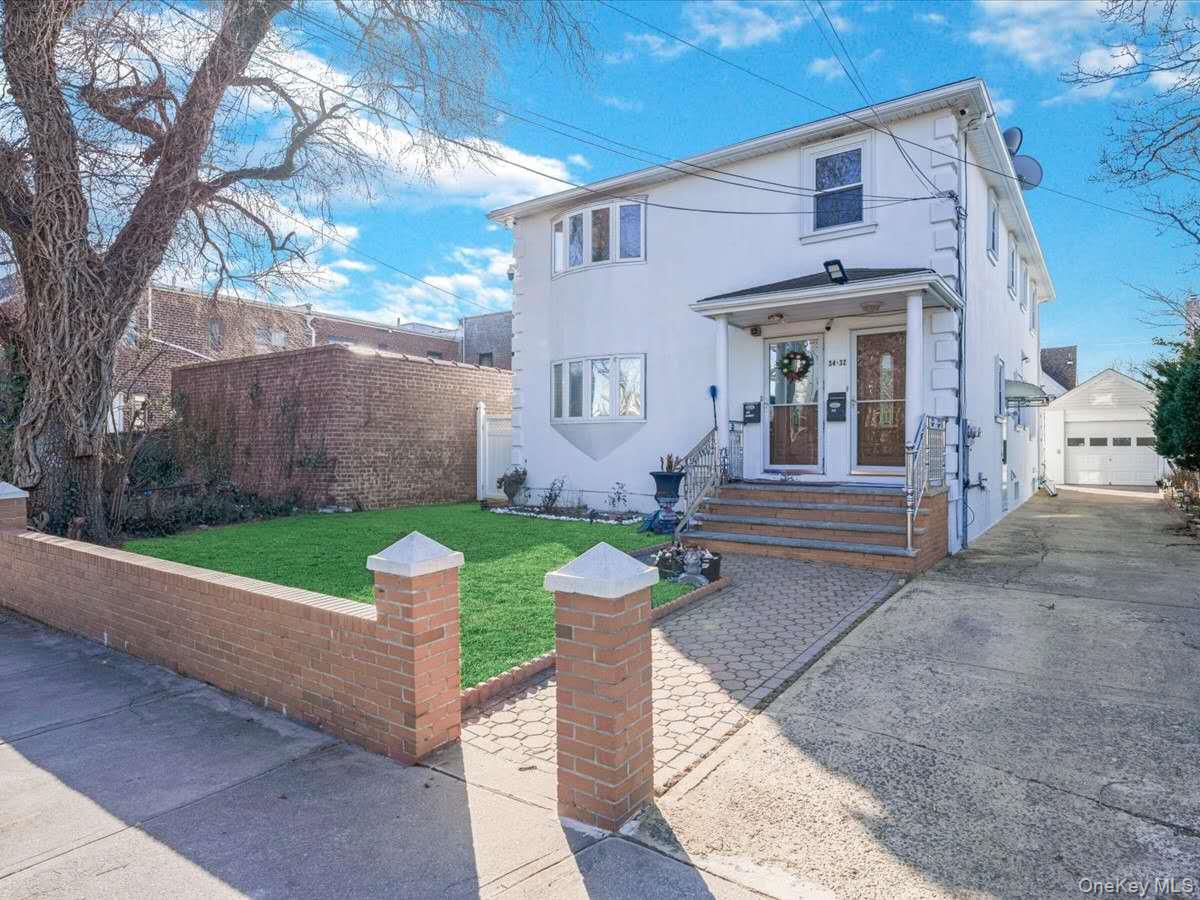 #2 photo, 34-32 205th Street, كوينز Bayside , NY 11361