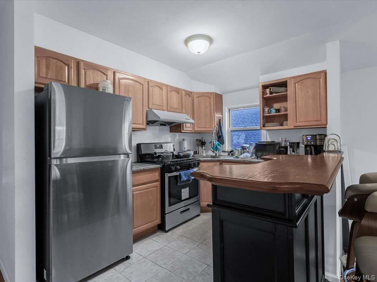 #6 photo, 34-32 205th Street, كوينز Bayside , NY 11361