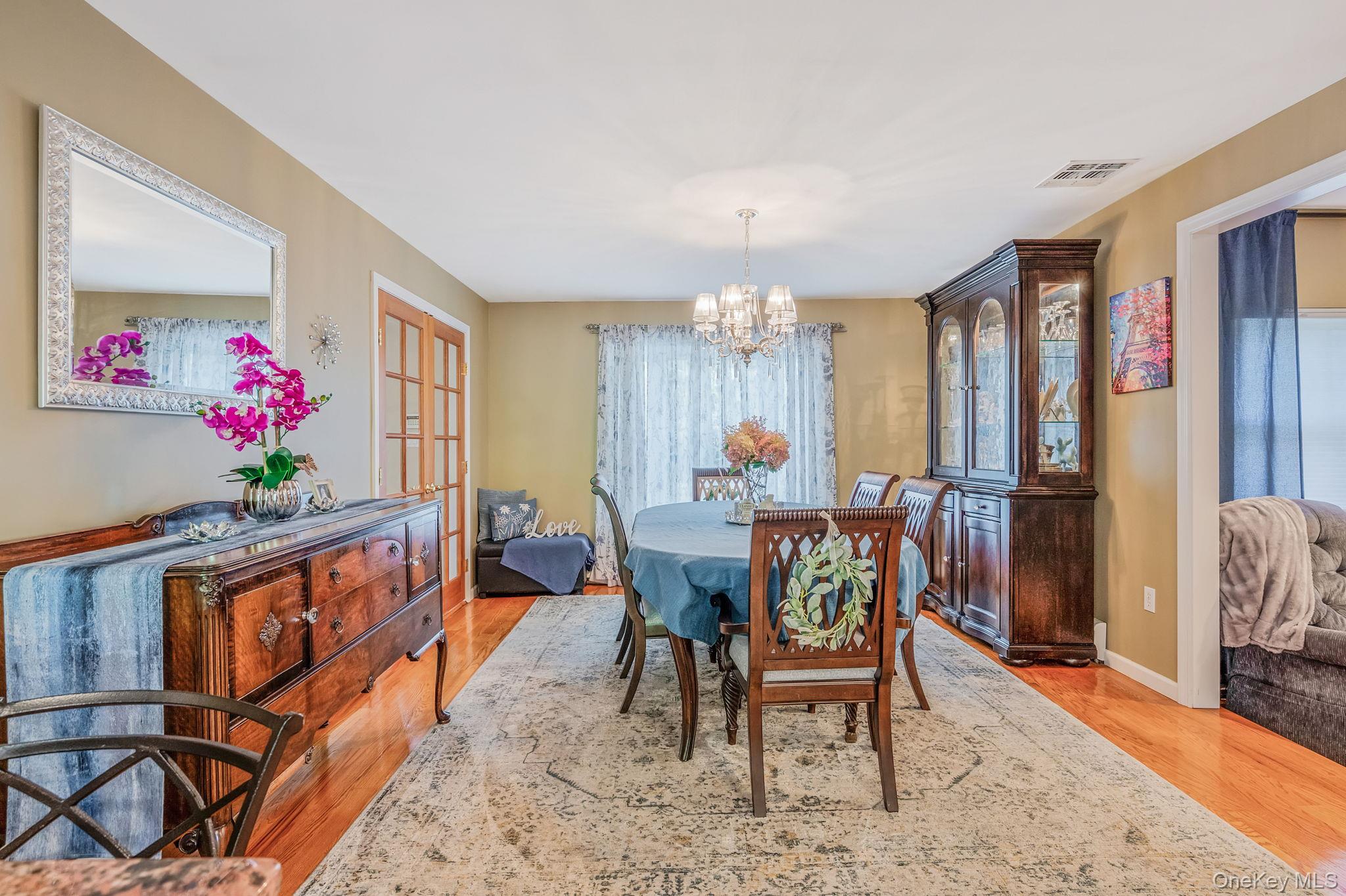 #11 photo, 106 Springdale Drive, सफ़ोक काउंटी Ronkonkoma , NY 11779