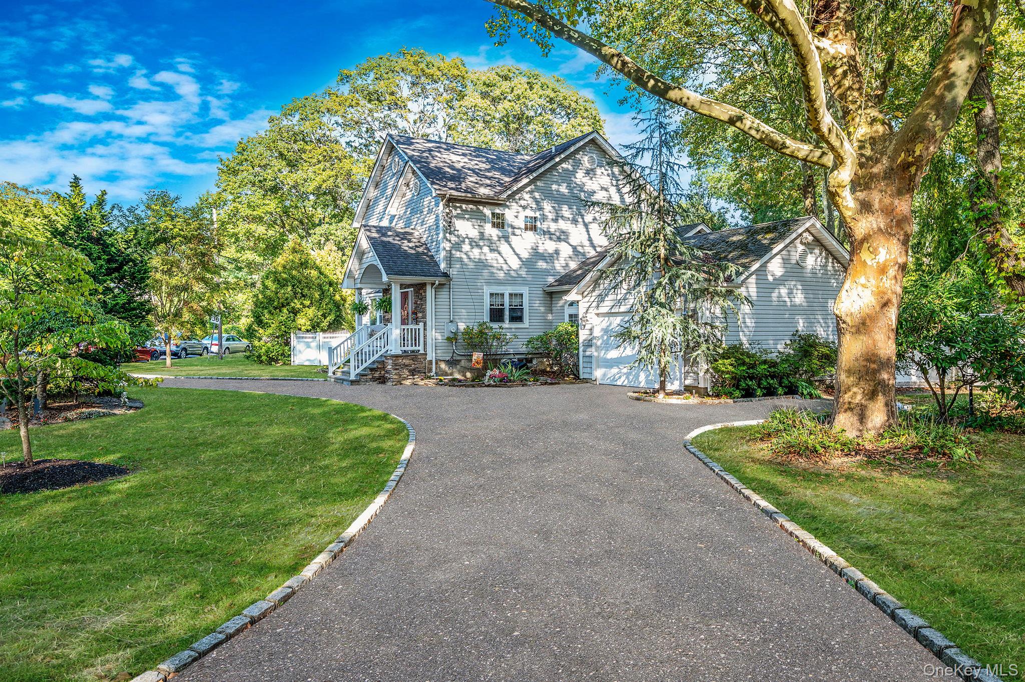 #3 photo, 106 Springdale Drive, सफ़ोक काउंटी Ronkonkoma , NY 11779