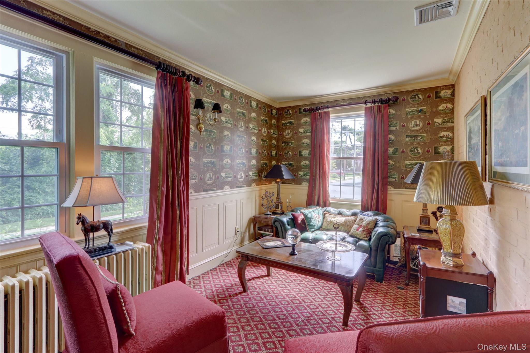 #19 photo, 205 hempstead Avenue, Нассау ‖ Malverne , NY 11565