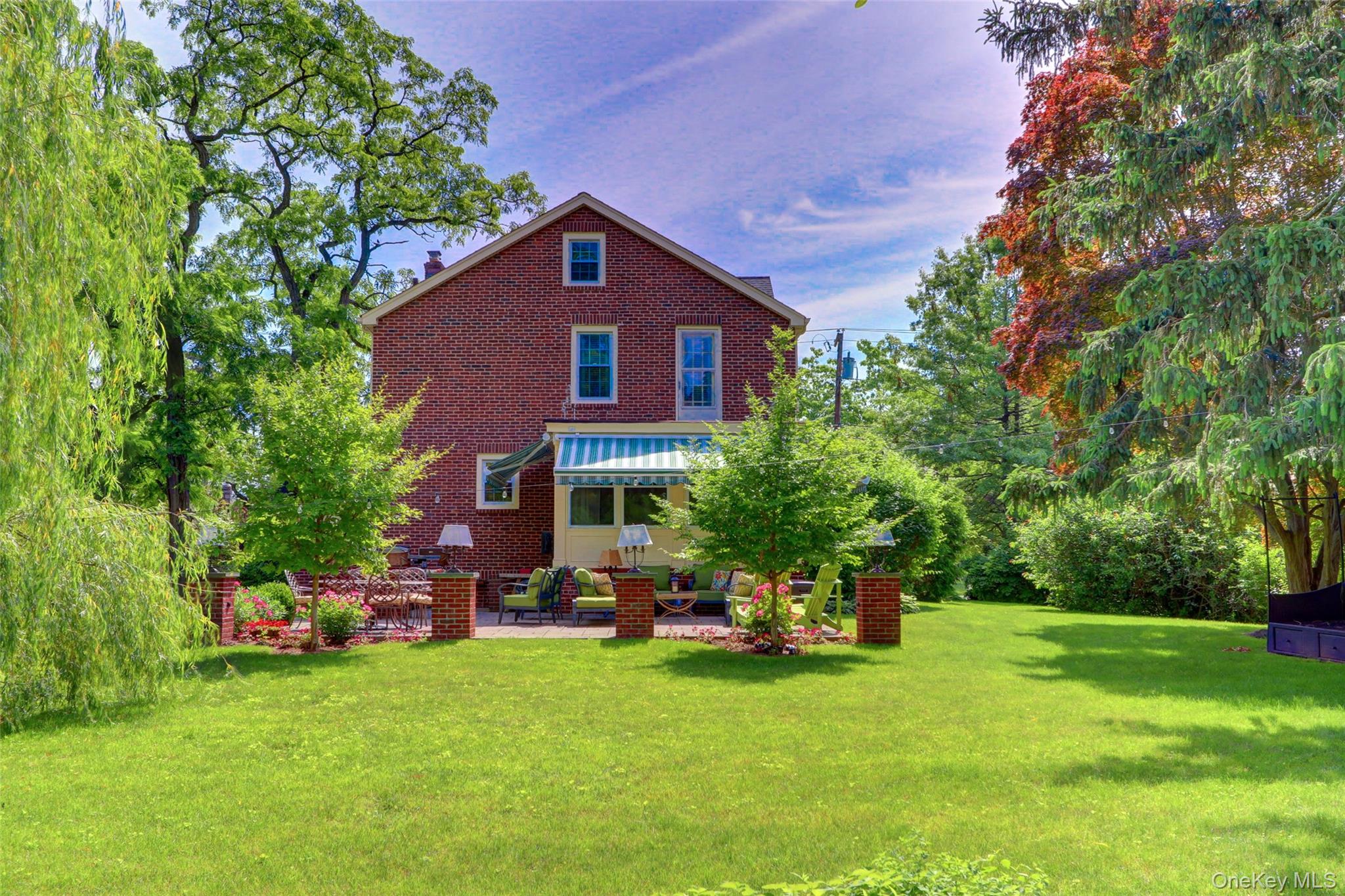 #7 photo, 205 hempstead Avenue, Нассау ‖ Malverne , NY 11565