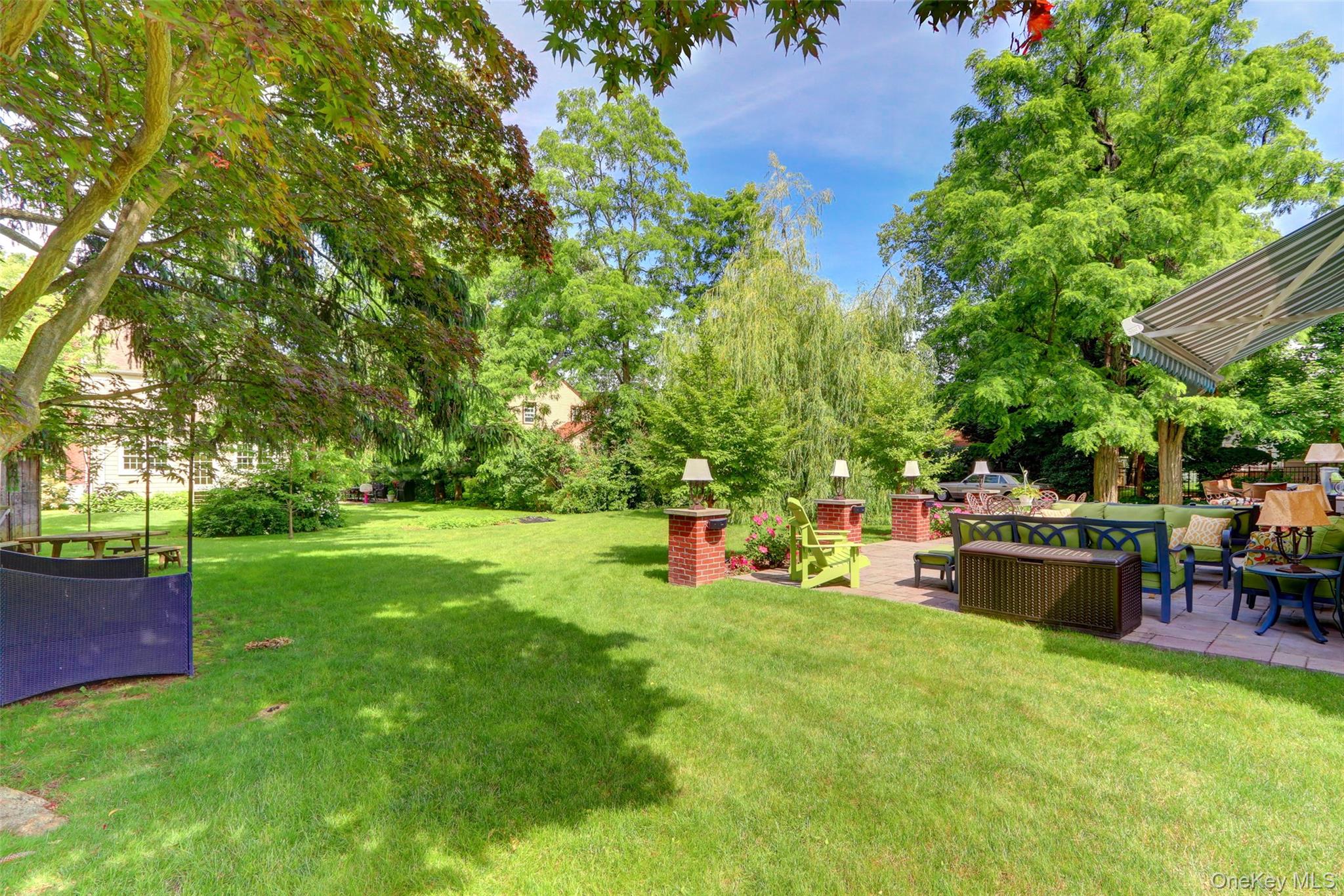 #9 photo, 205 hempstead Avenue, Нассау ‖ Malverne , NY 11565