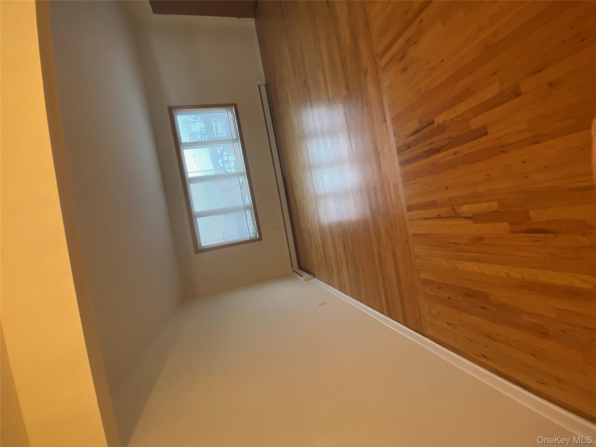 #5 photo, 151-55 20th Road, कुईंस Whitestone , NY 11357