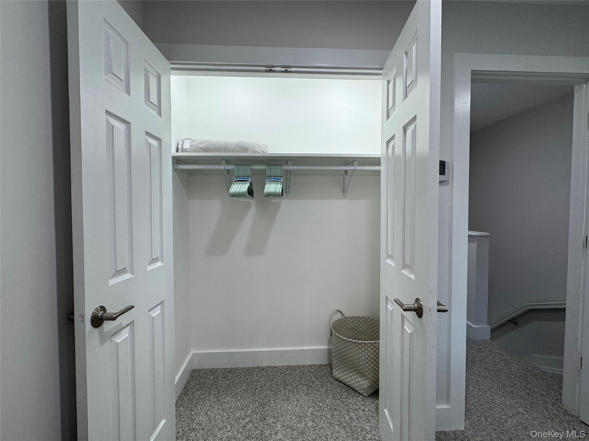 #4 photo, 49 Canoe Place Road, 东长岛 Hampton Bays , NY 11946