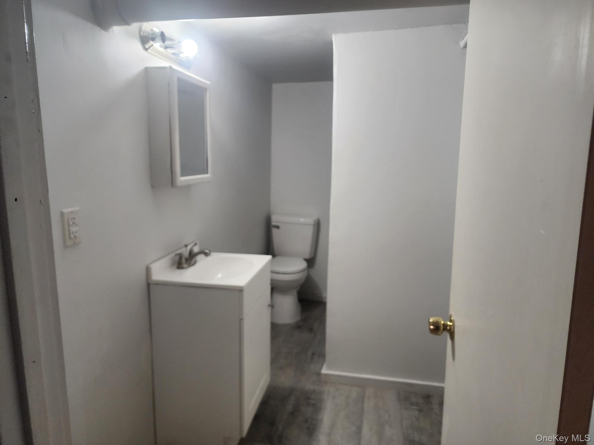 #4 photo, 116 E Main, Beacon , NY 12508