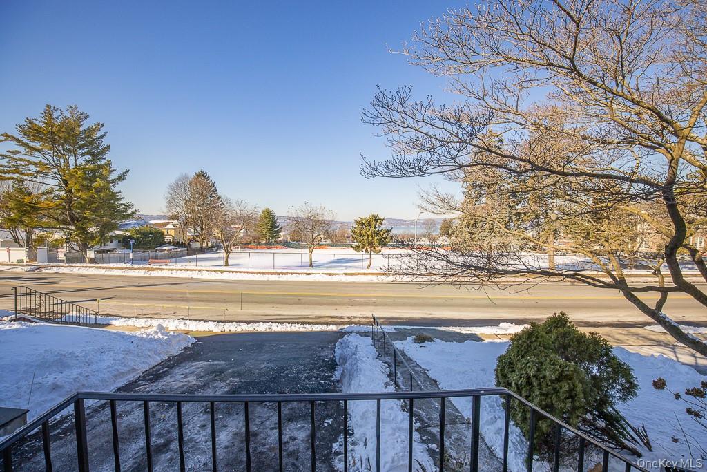 #1 photo, 120 S Broadway, Tarrytown , NY 10591