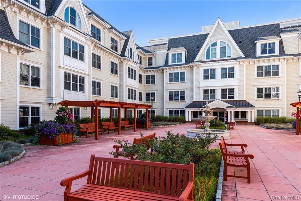 #1 photo, 225 Stanley Avenue, Mamaroneck , NY 10543