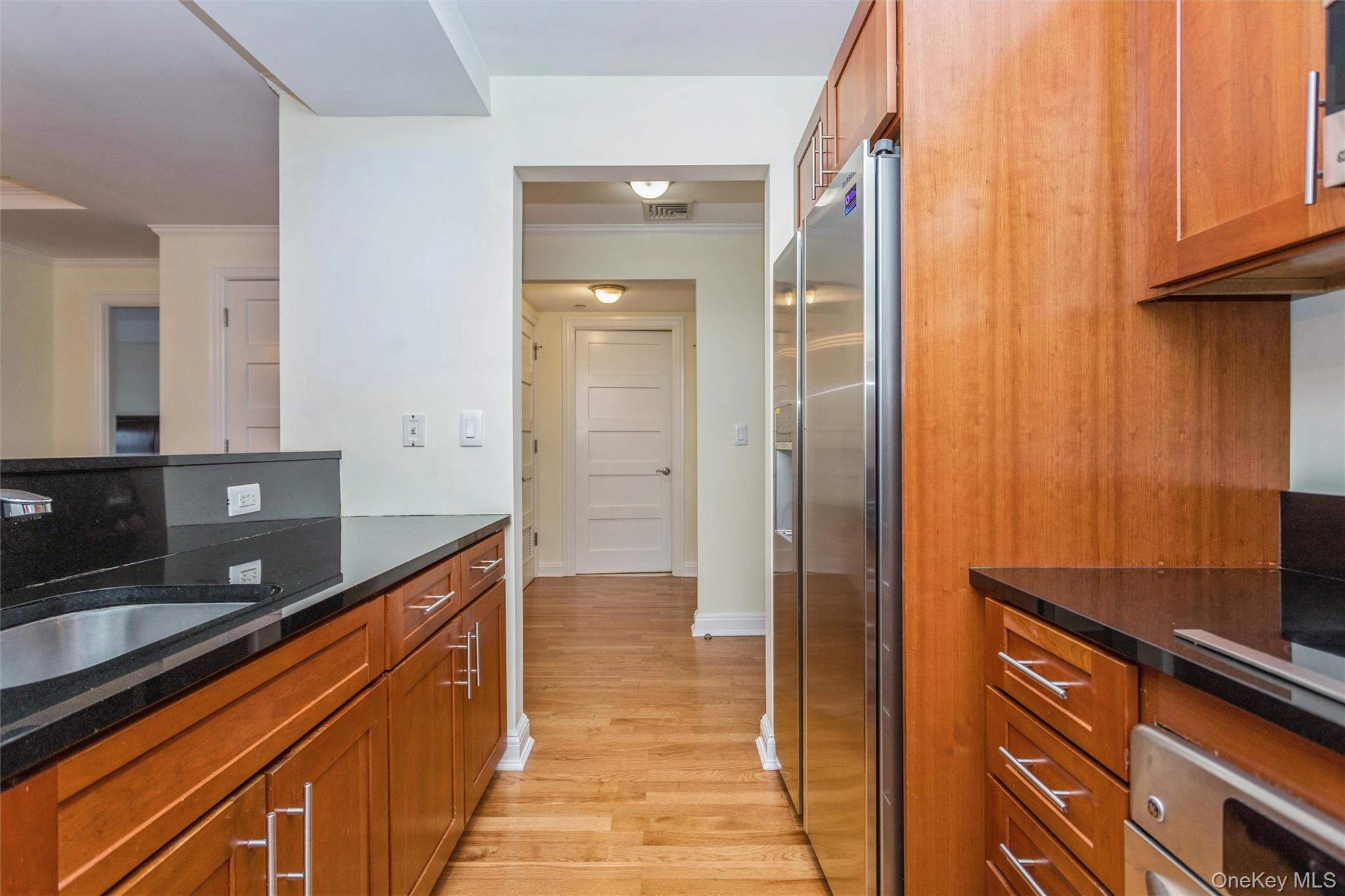 #8 photo, 225 Stanley Avenue, Mamaroneck , NY 10543