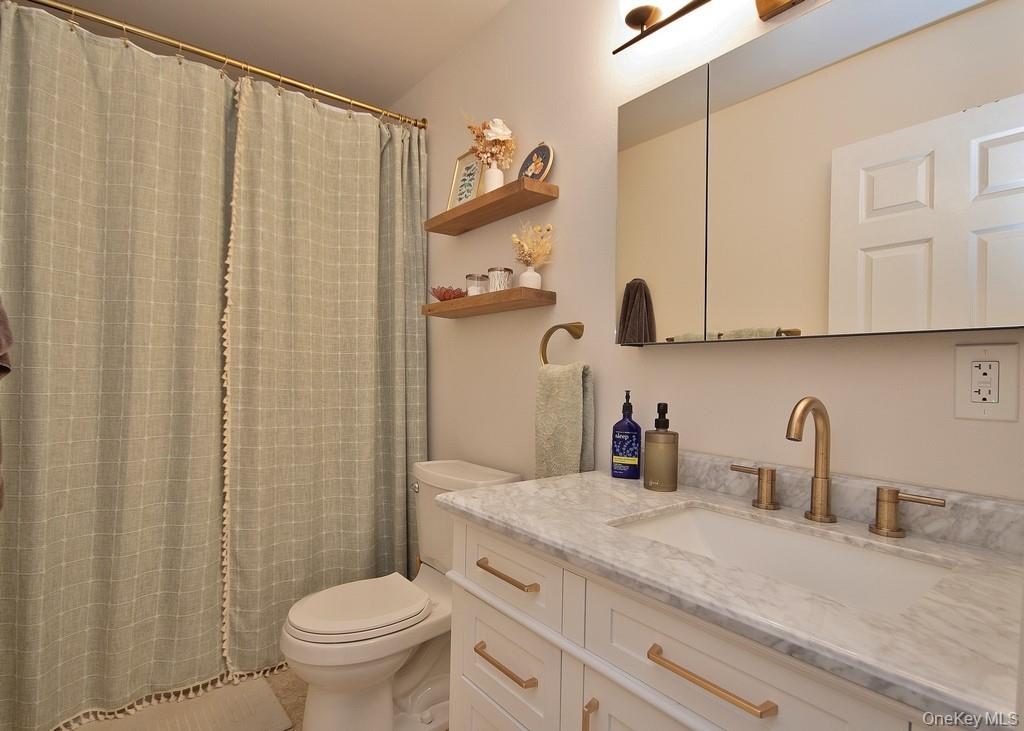 #14 photo, 104 Mallard Way, Peekskill , NY 10566