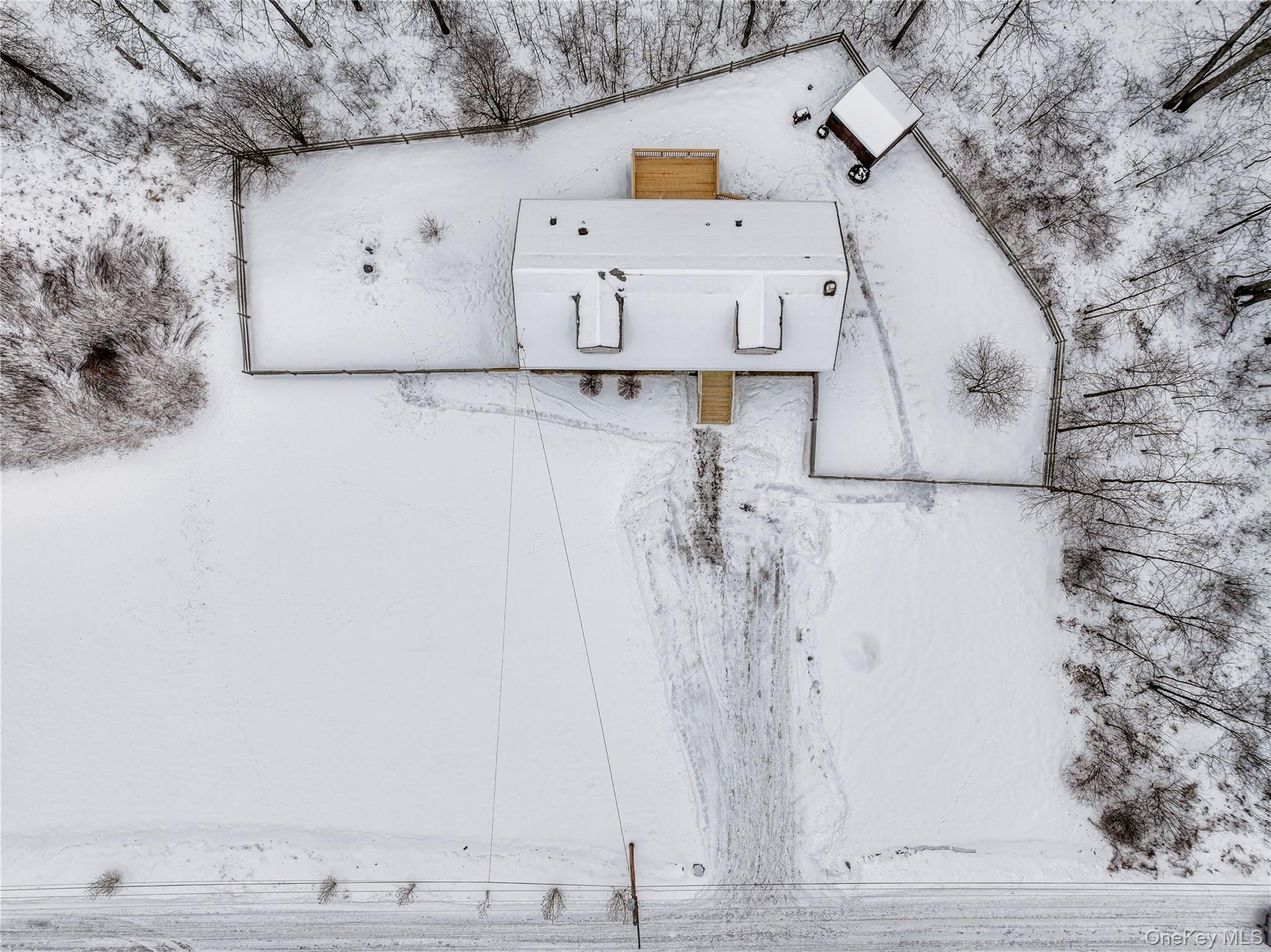 #10 photo, 35 Pioneer Road, Gardiner , NY 12525