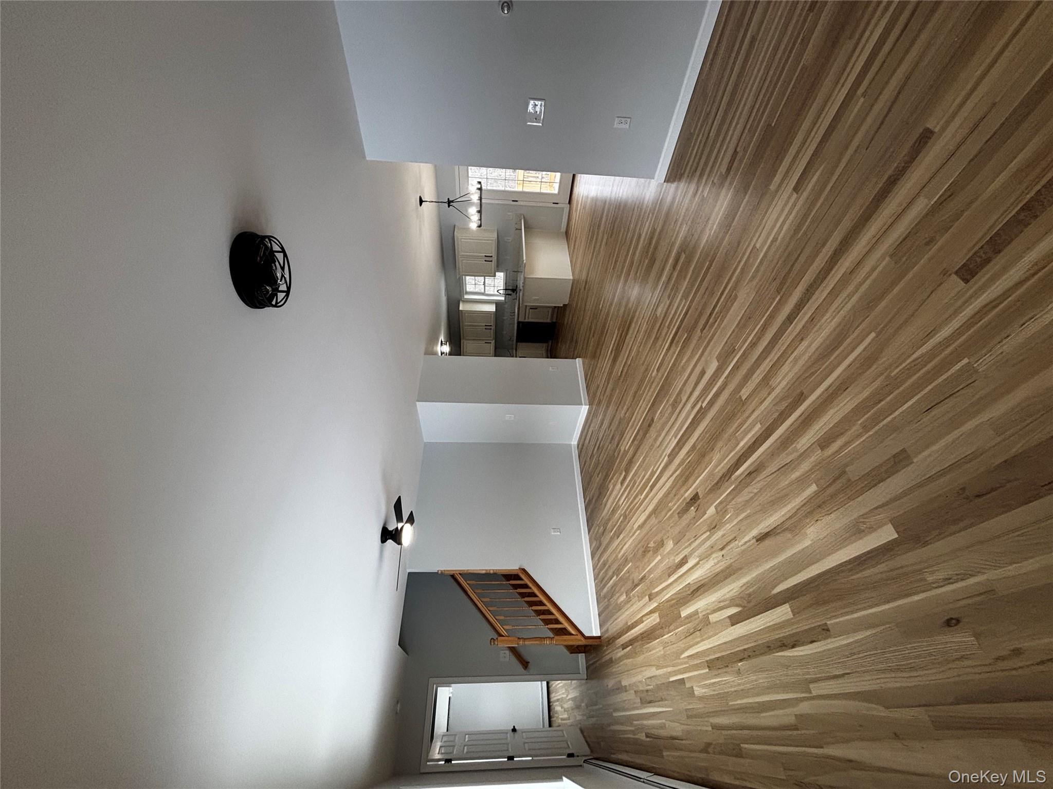 #15 photo, 35 Pioneer Road, Gardiner , NY 12525