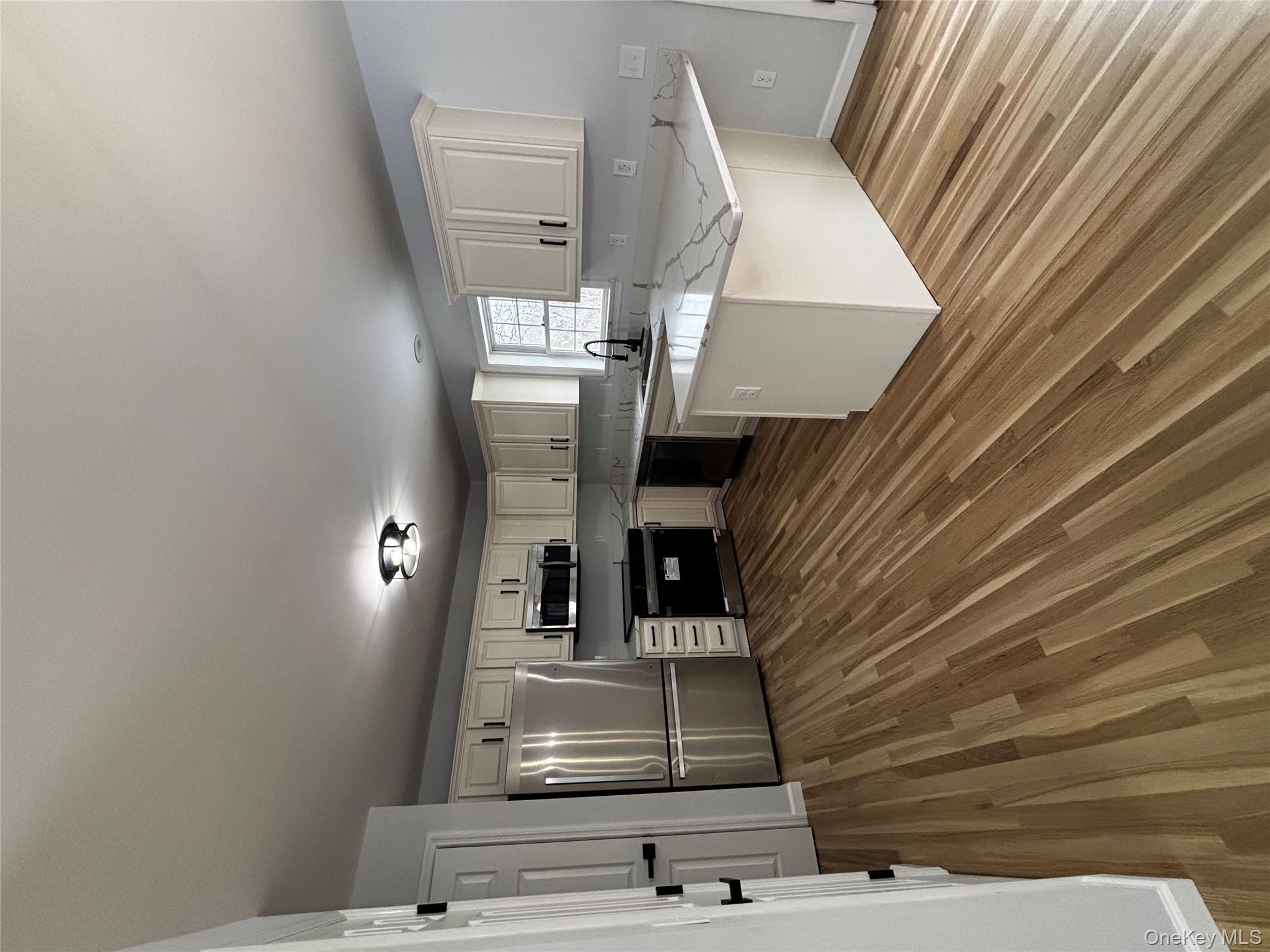 #17 photo, 35 Pioneer Road, Gardiner , NY 12525