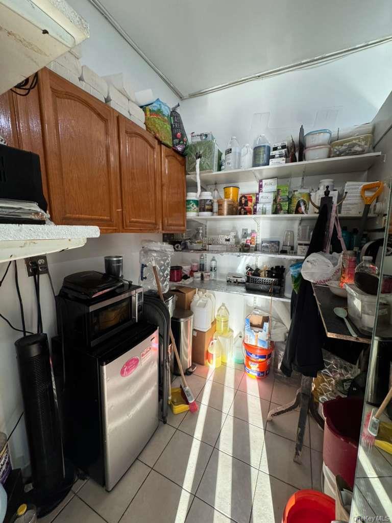 #11 photo, 10957 Guy R Brewer Boulevard, कुईंस Jamaica , NY 11433