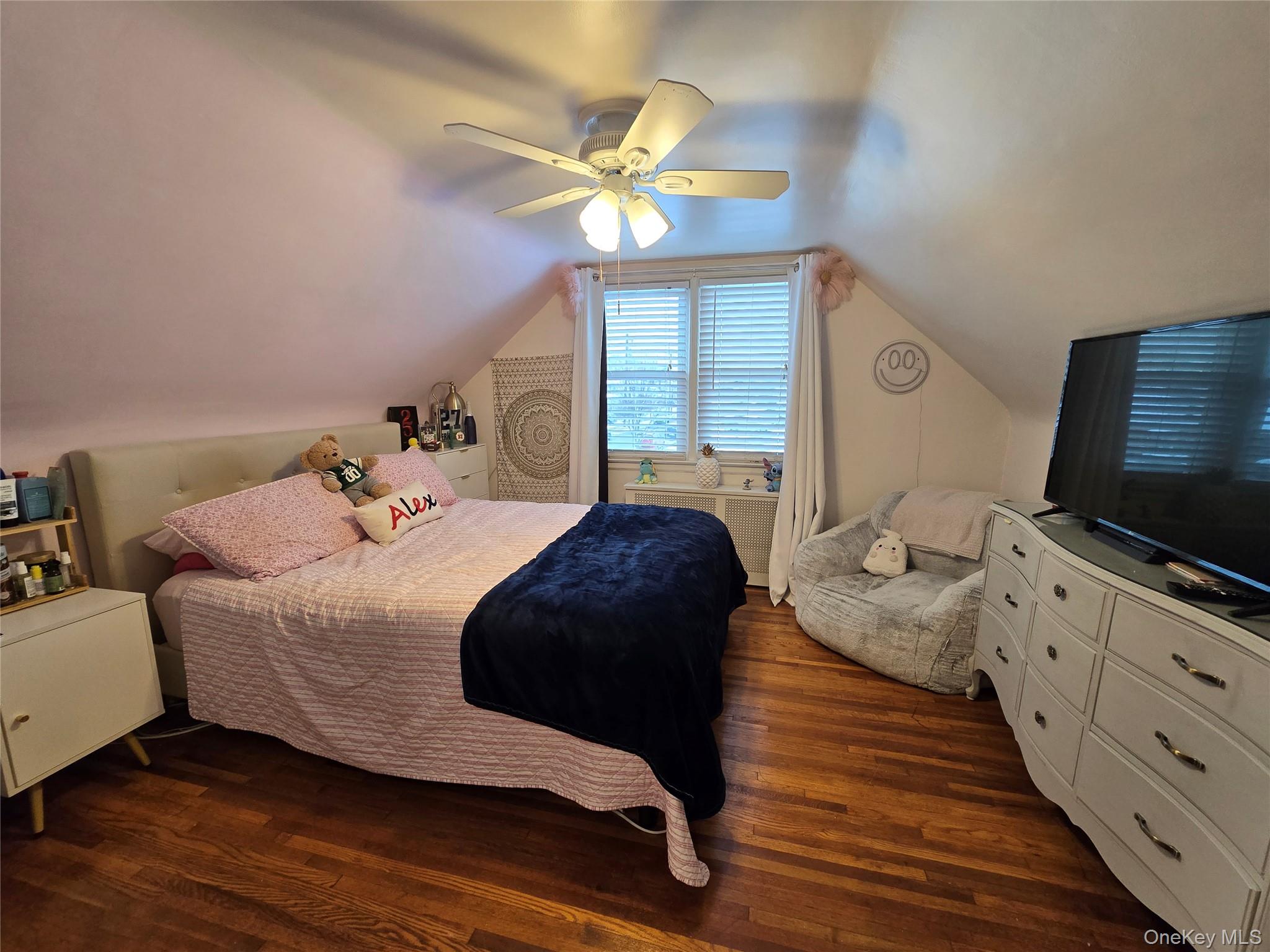 #10 photo, 177 Sheridan Boulevard, नासाउ काउंटी Mineola , NY 11501