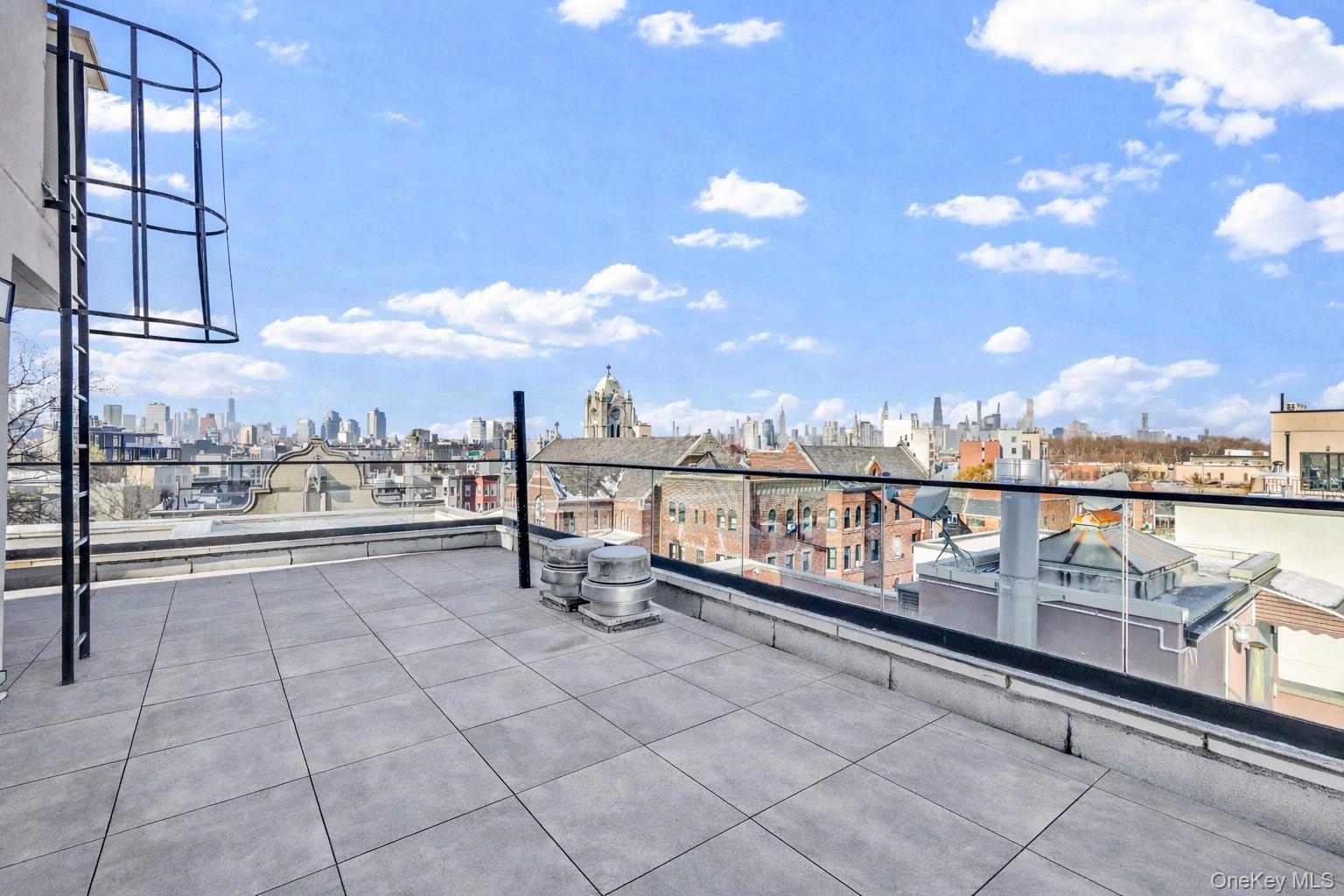 #5 photo, 18 Monitor Street, ब्रुकलीन Brooklyn , NY 11222