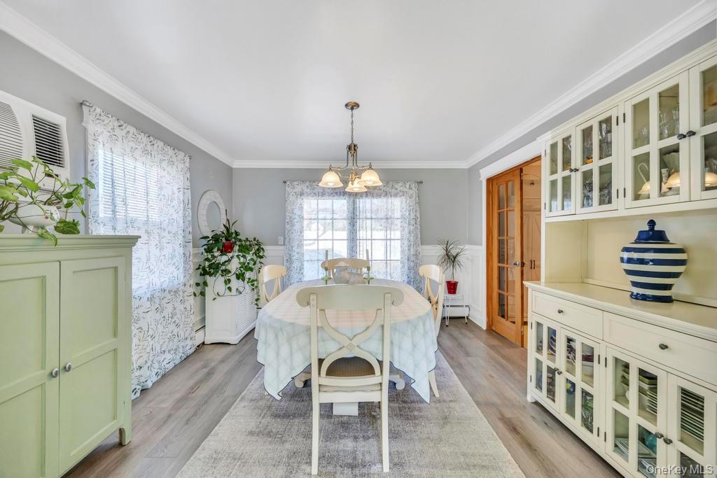 #14 photo, 23 Haven Lane, ناسو Levittown , NY 11756