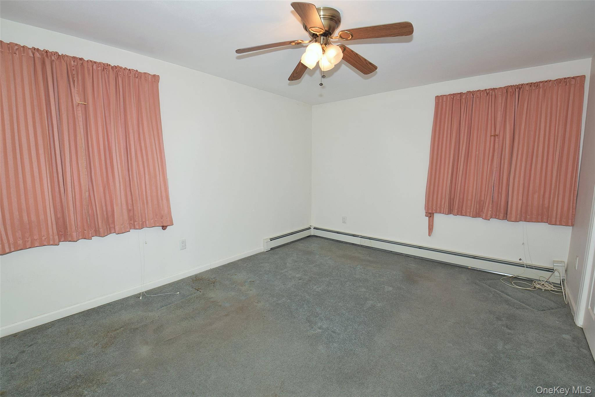 #13 photo, 54 Grand Street, Massapequa , NY 11758