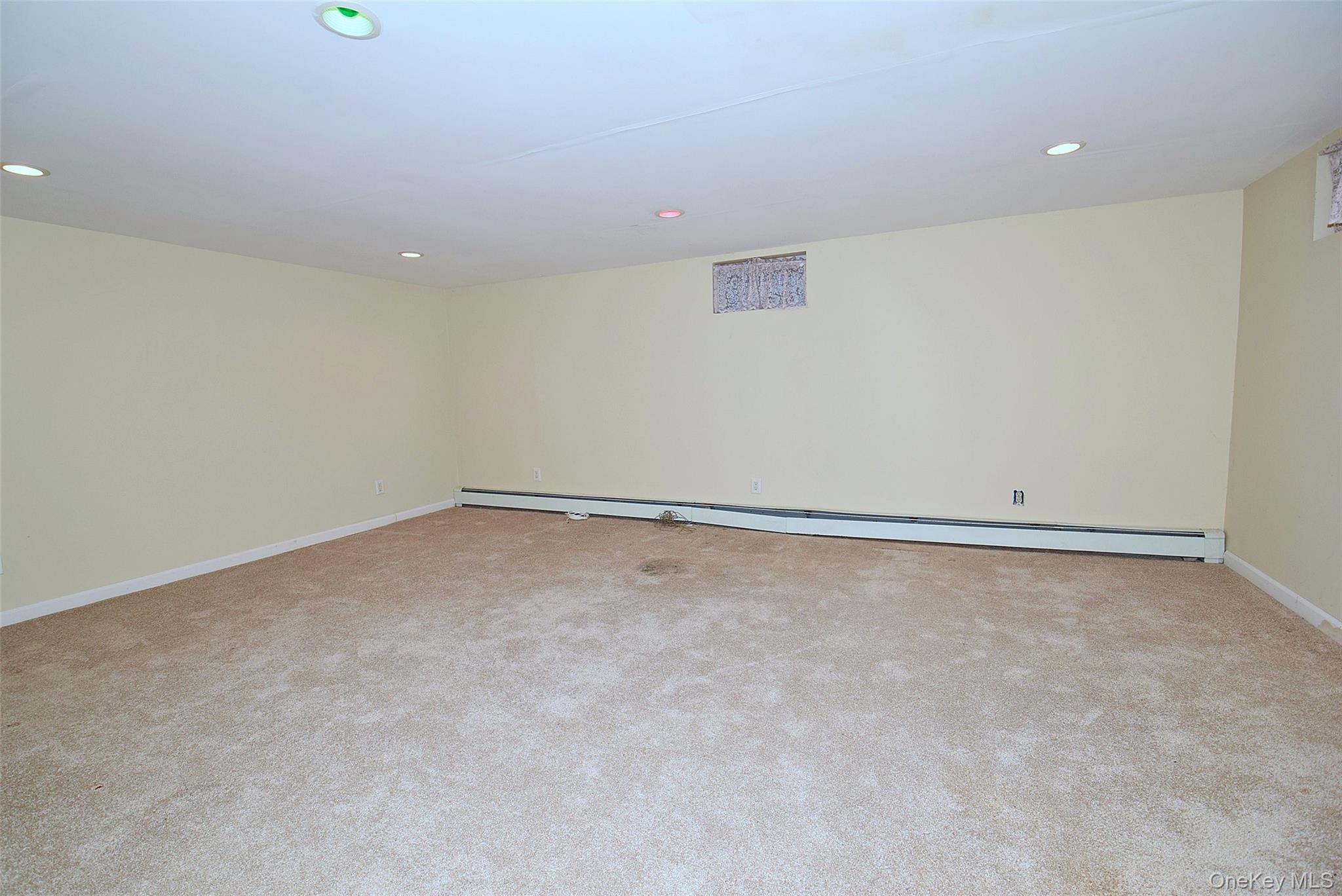 #17 photo, 54 Grand Street, Massapequa , NY 11758