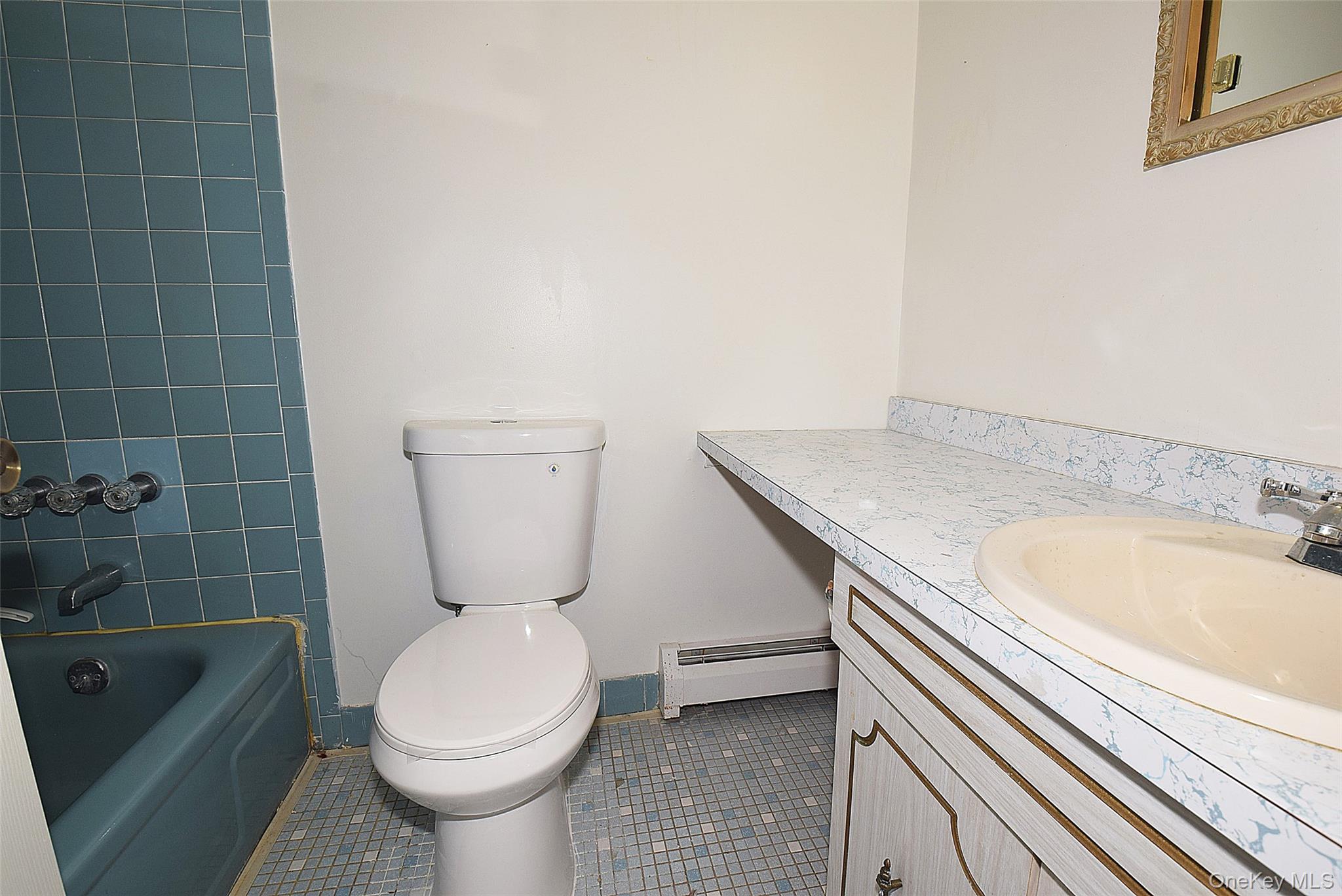 #7 photo, 54 Grand Street, Massapequa , NY 11758