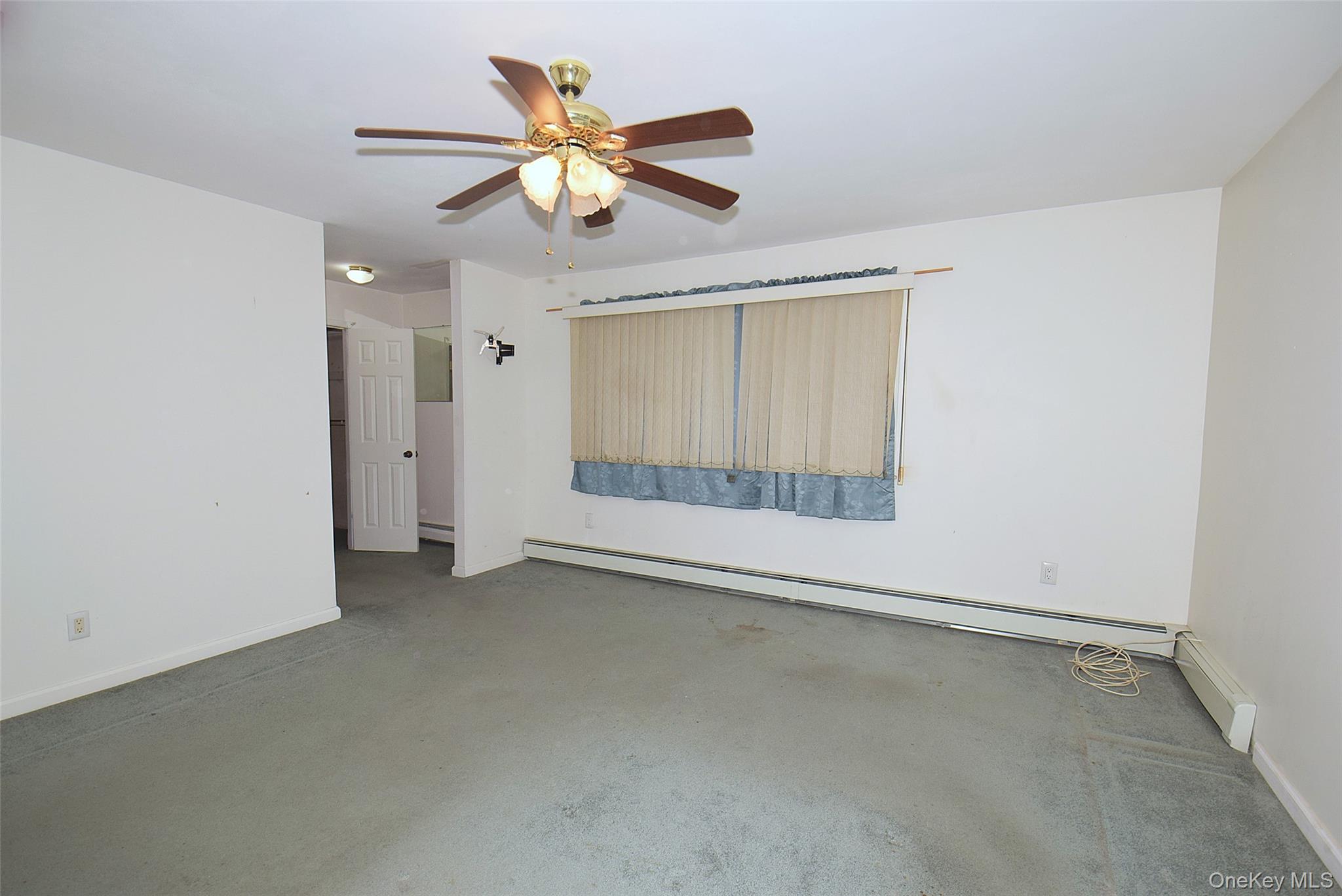 #9 photo, 54 Grand Street, Massapequa , NY 11758