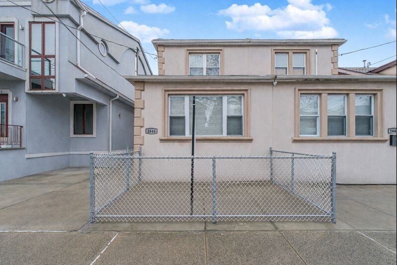 #2 photo, 2644 E 27TH Street, Бруклин ‖ Sheepshead Bay , NY 11235