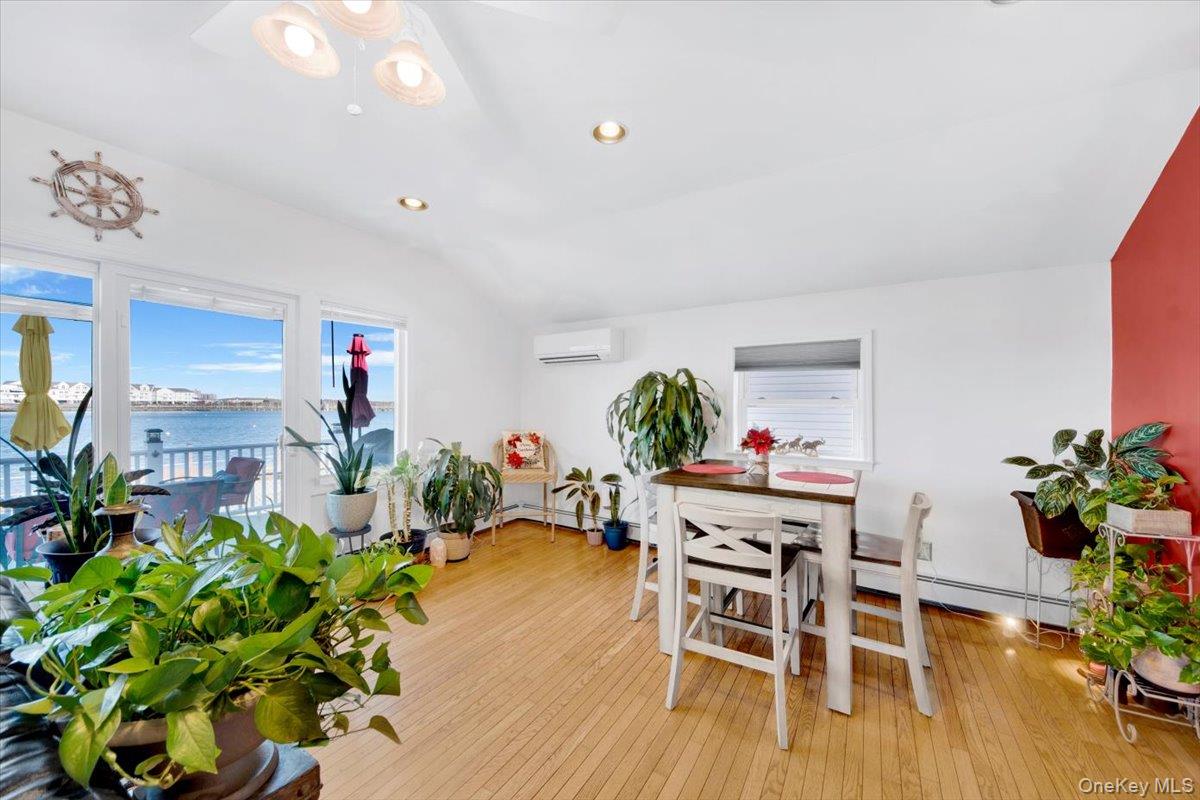 #7 photo, 6 Edgewater Park, ब्रोंक्स Bronx , NY 10465