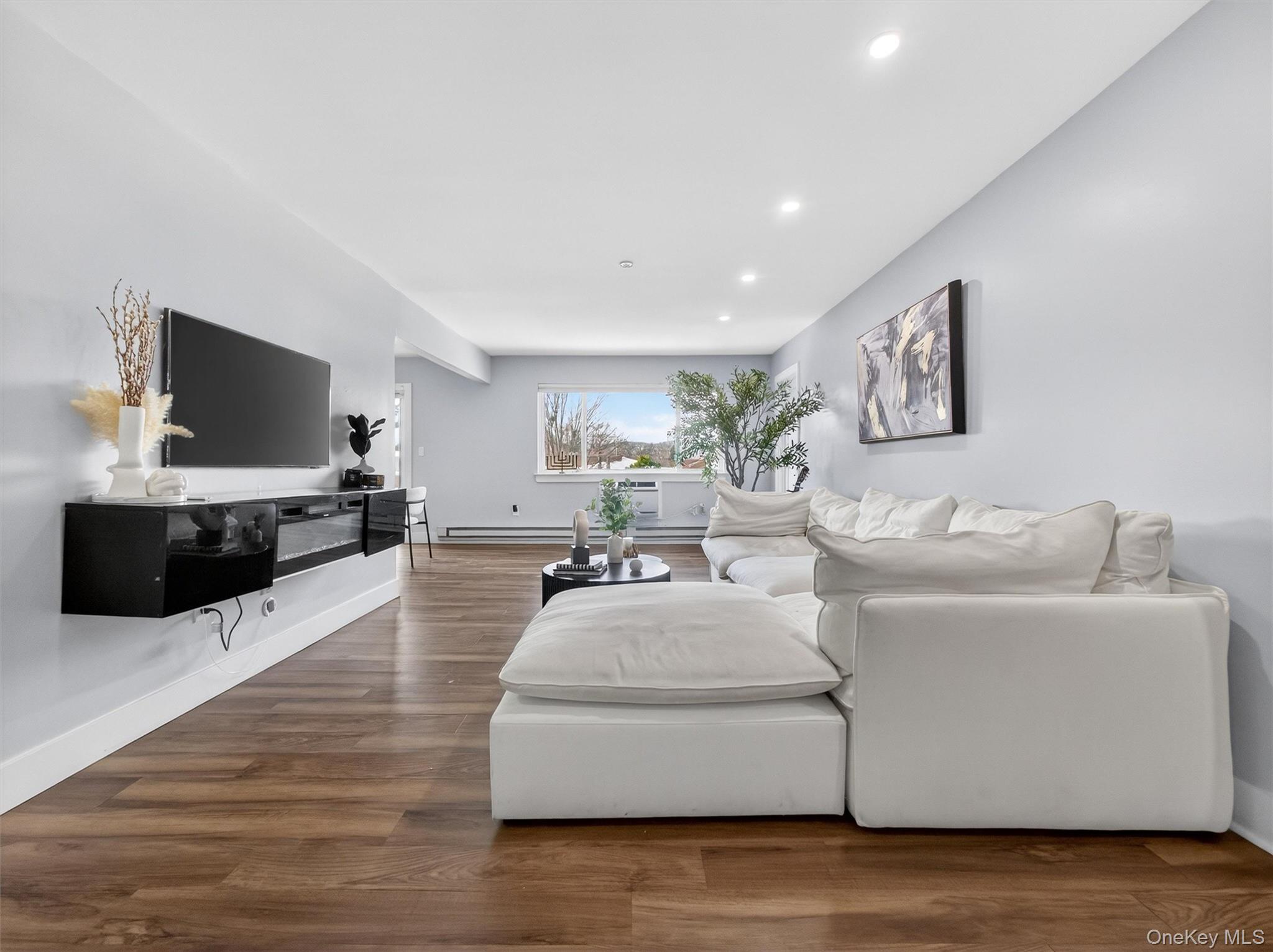 #4 photo, 75 Richard Court, Pomona , NY 10970