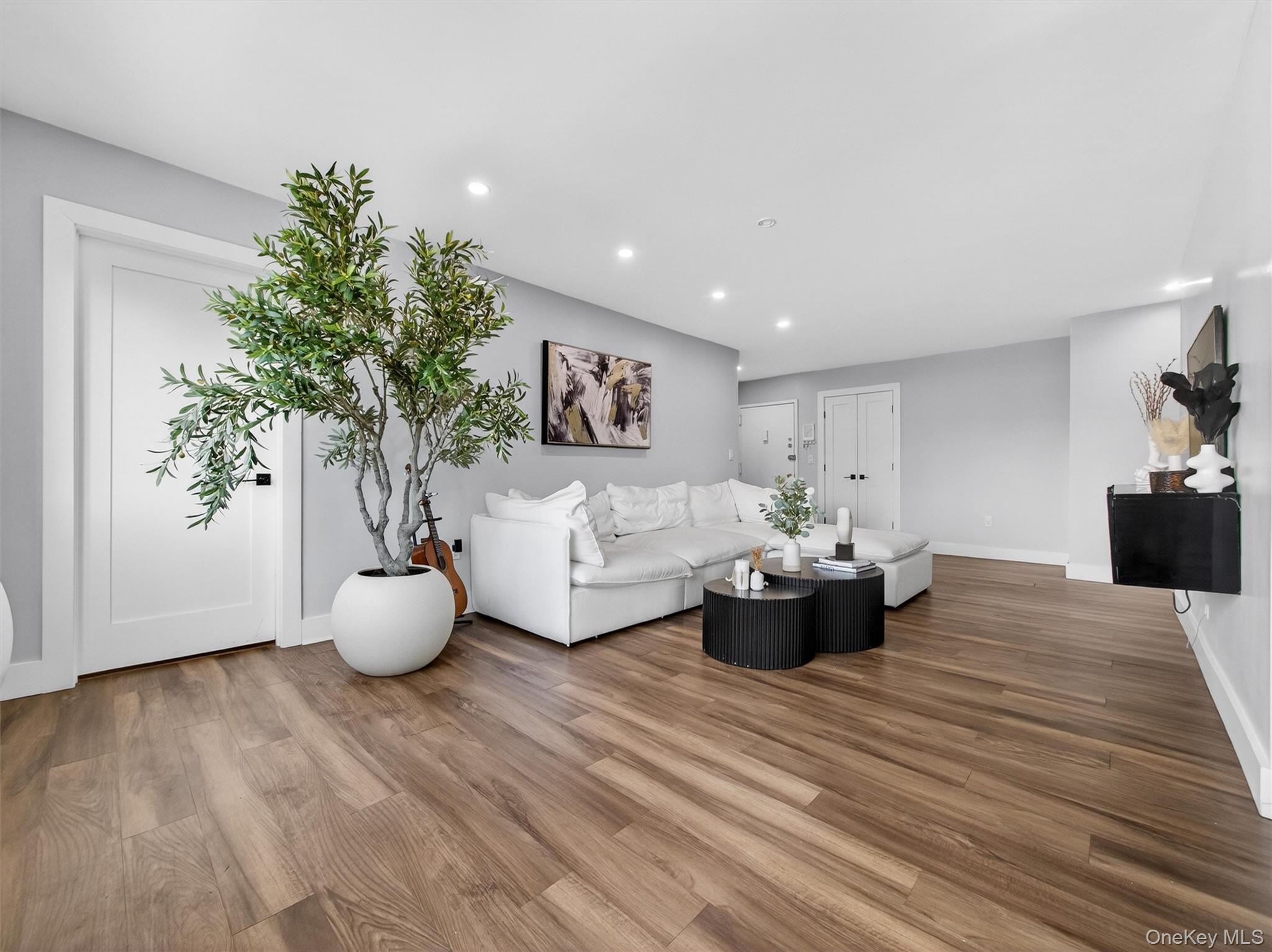 #5 photo, 75 Richard Court, Pomona , NY 10970