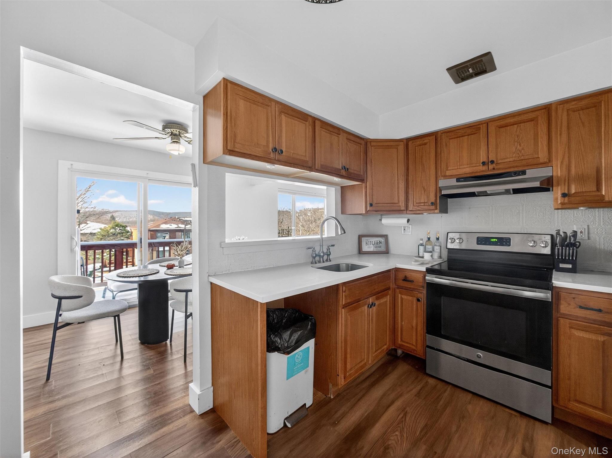 #8 photo, 75 Richard Court, Pomona , NY 10970