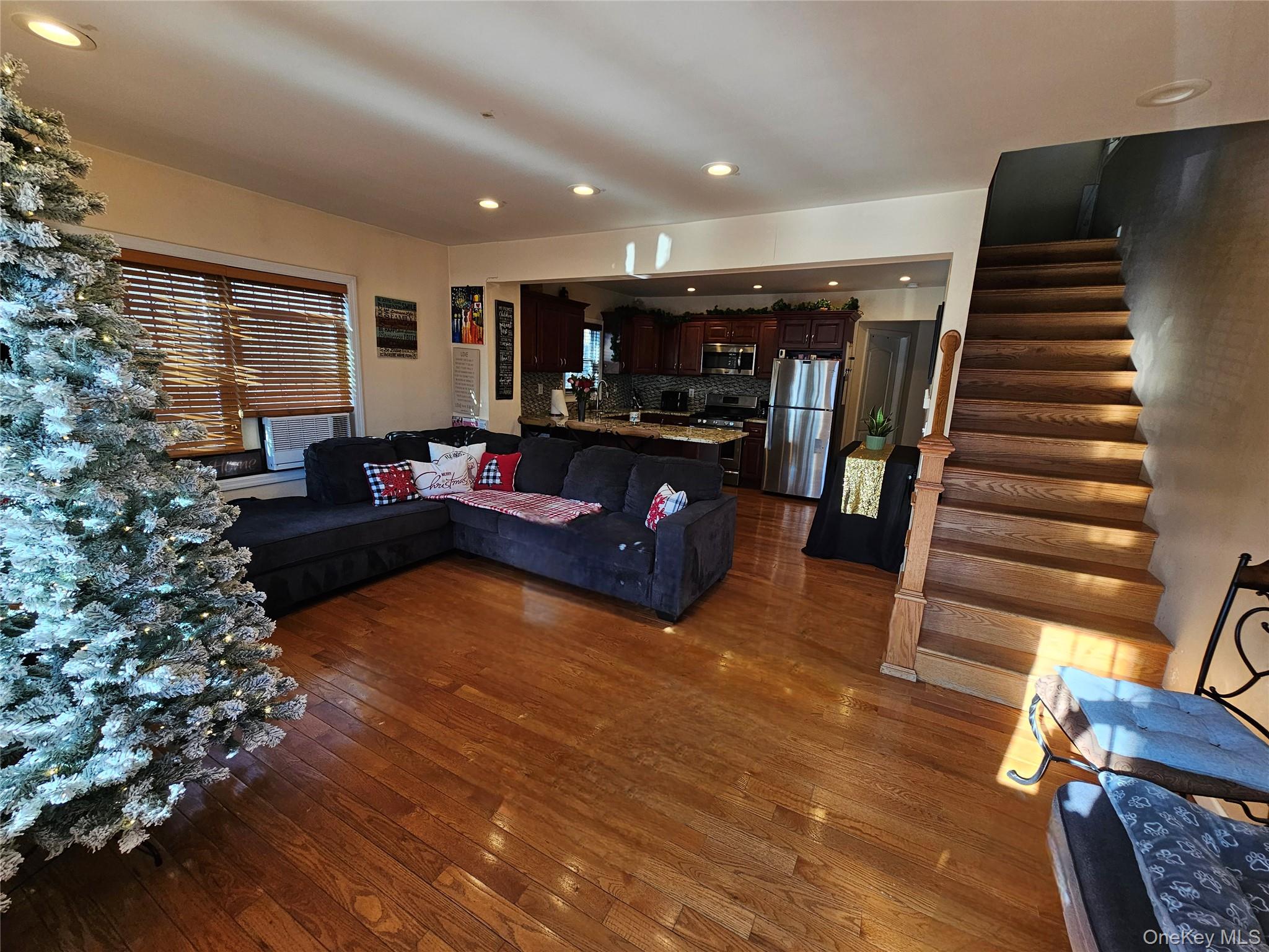 #4 photo, 1511 Adee Avenue, 布朗士 Bronx , NY 10469