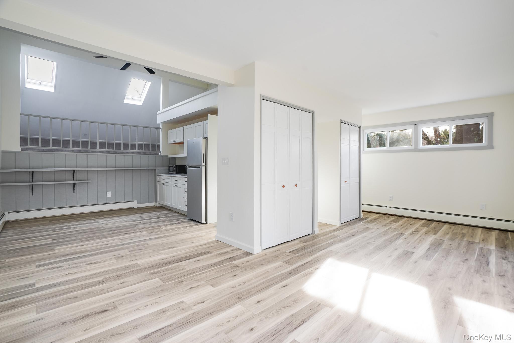 #20 photo, 3 Pond Road, Hyde Park , NY 12601