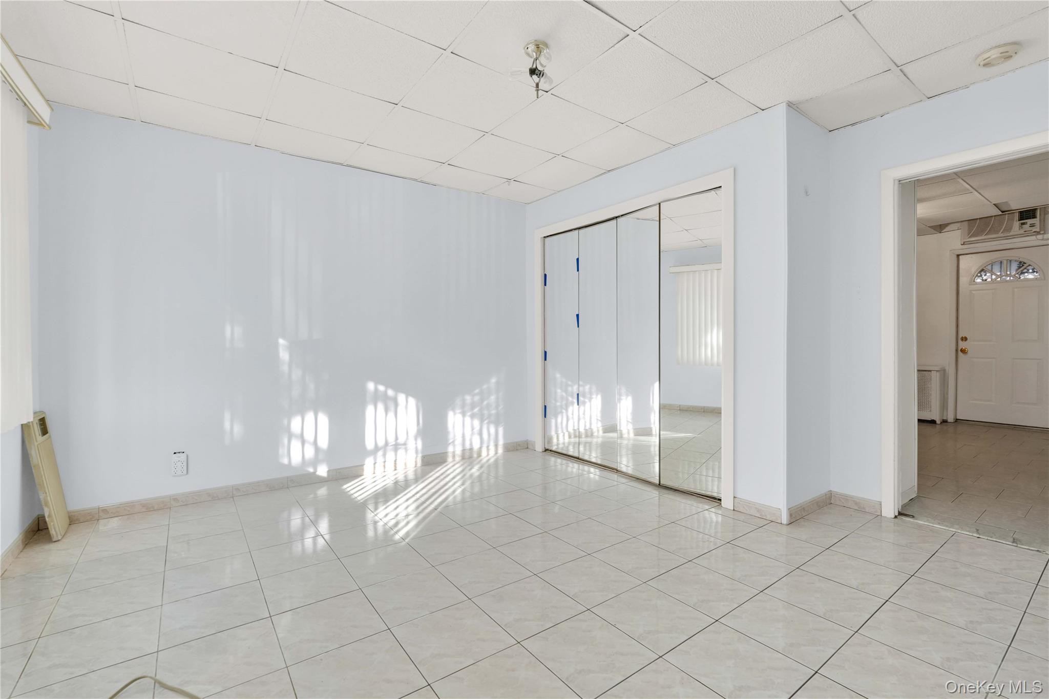 #17 photo, 9717 90th Street, कुईंस Ozone Park , NY 11416